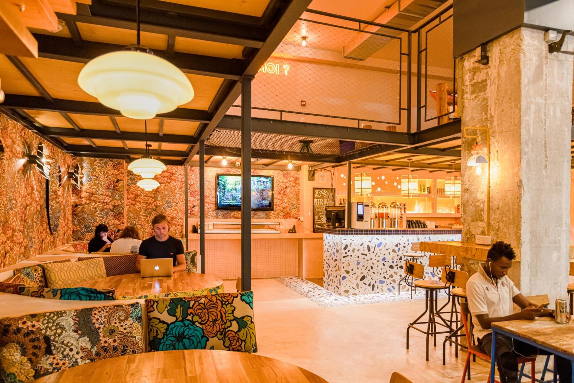 Restaurant/places to eat