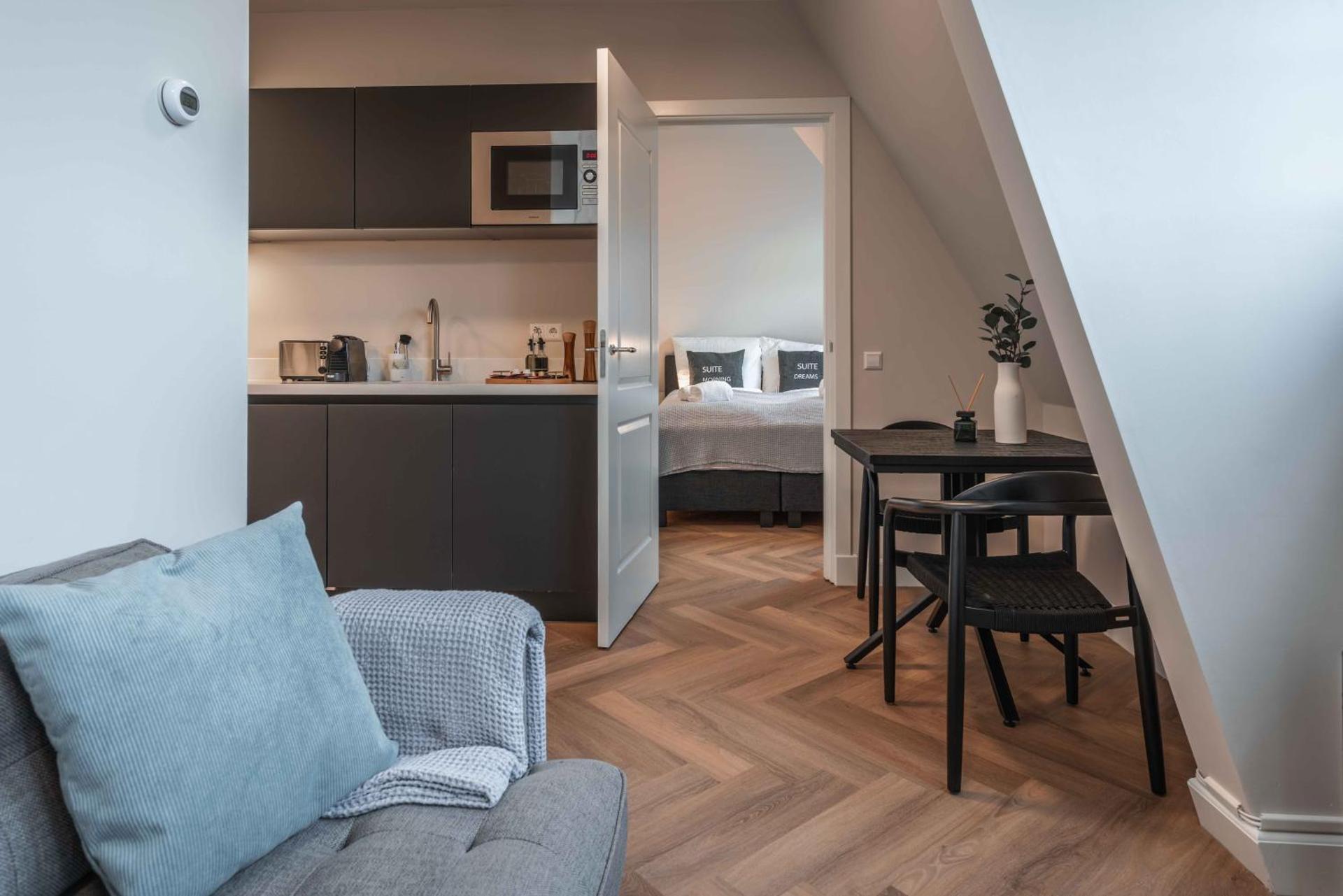 Kitchen or kitchenette