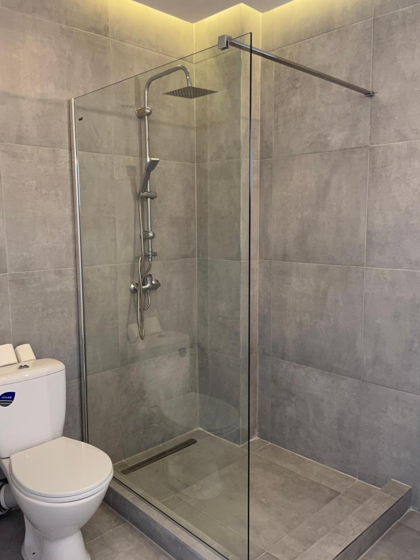 On the river Ultra central Suites