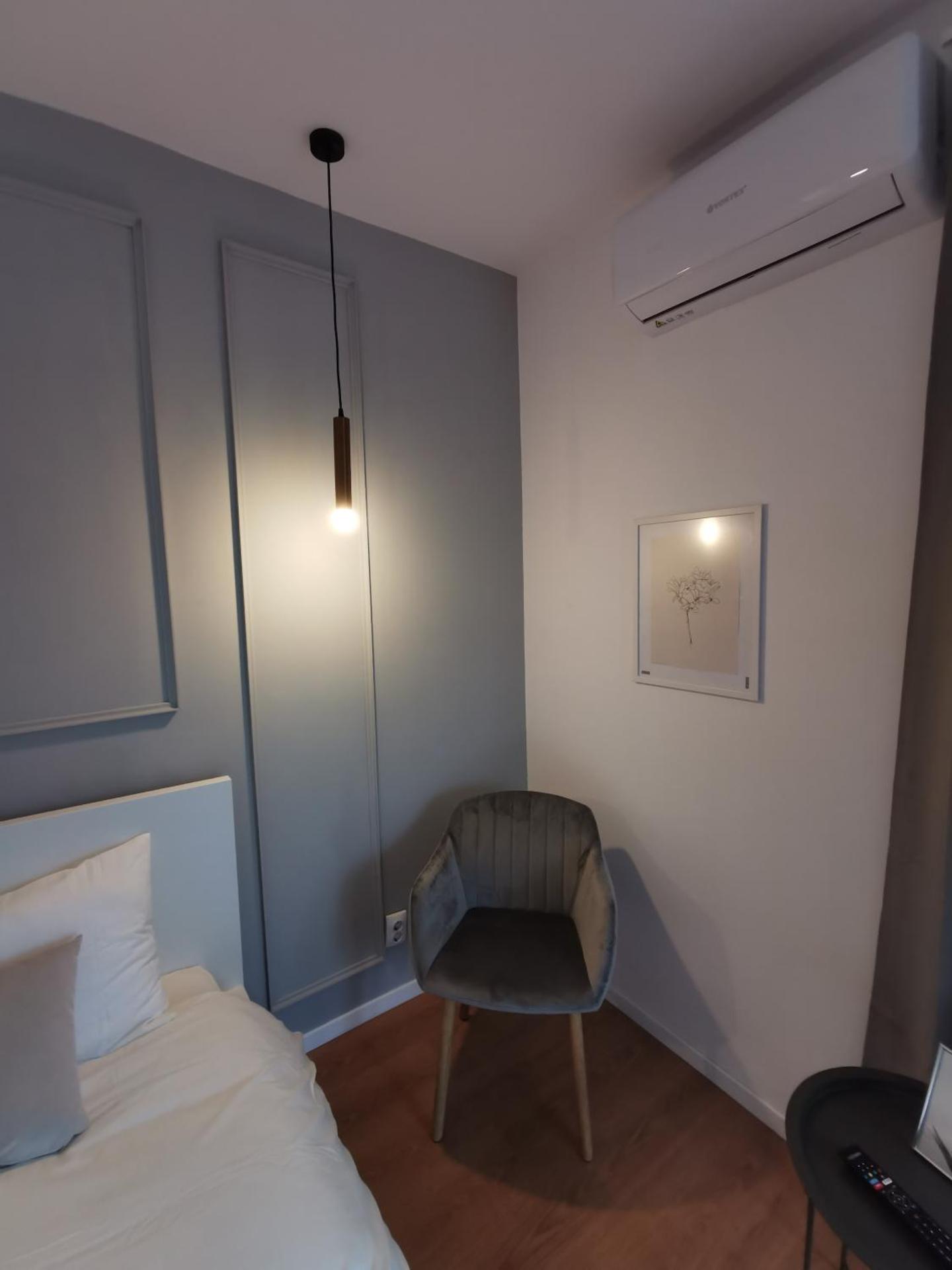 On the river Ultra central Suites