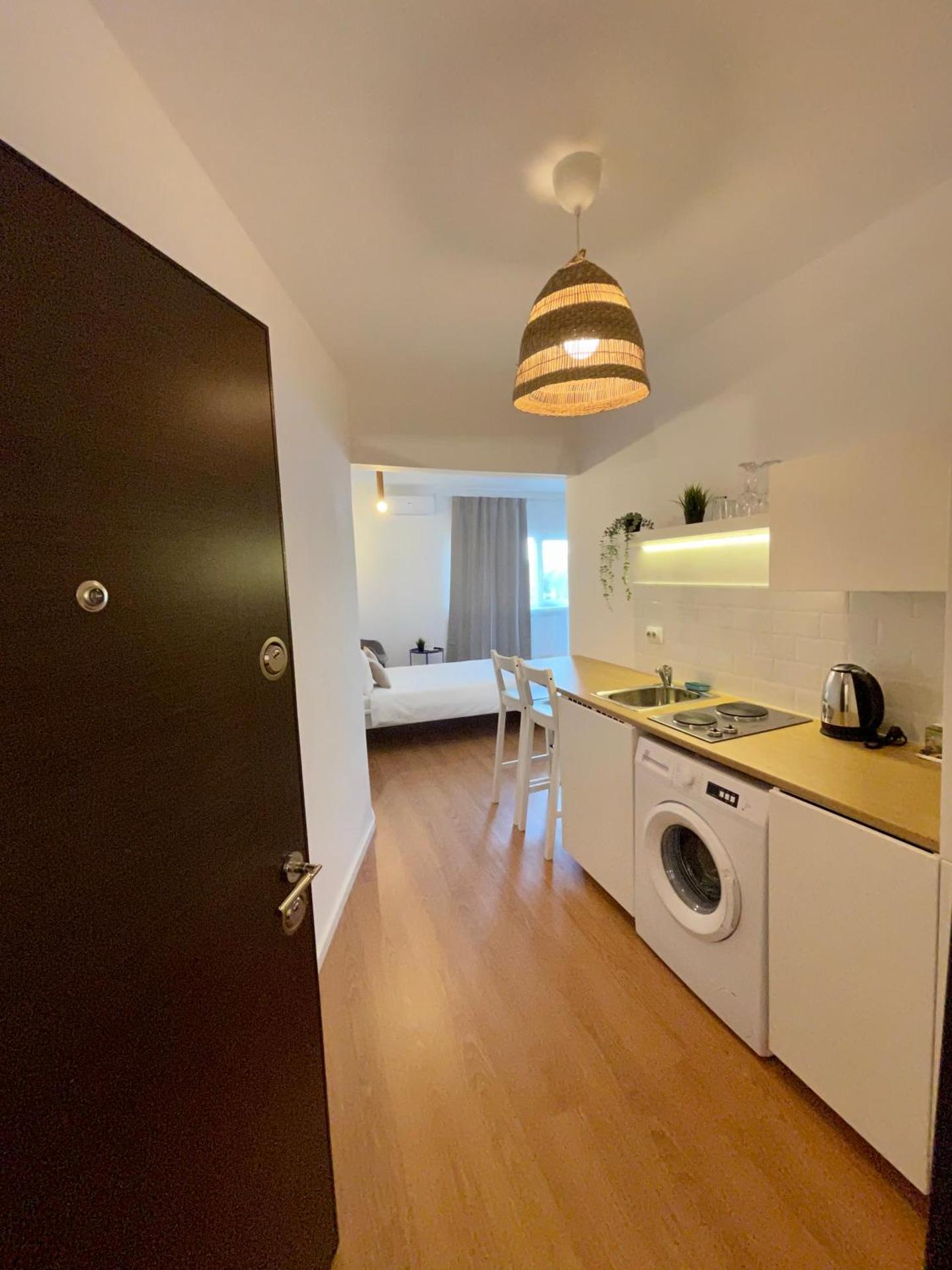 On the river Ultra central Suites