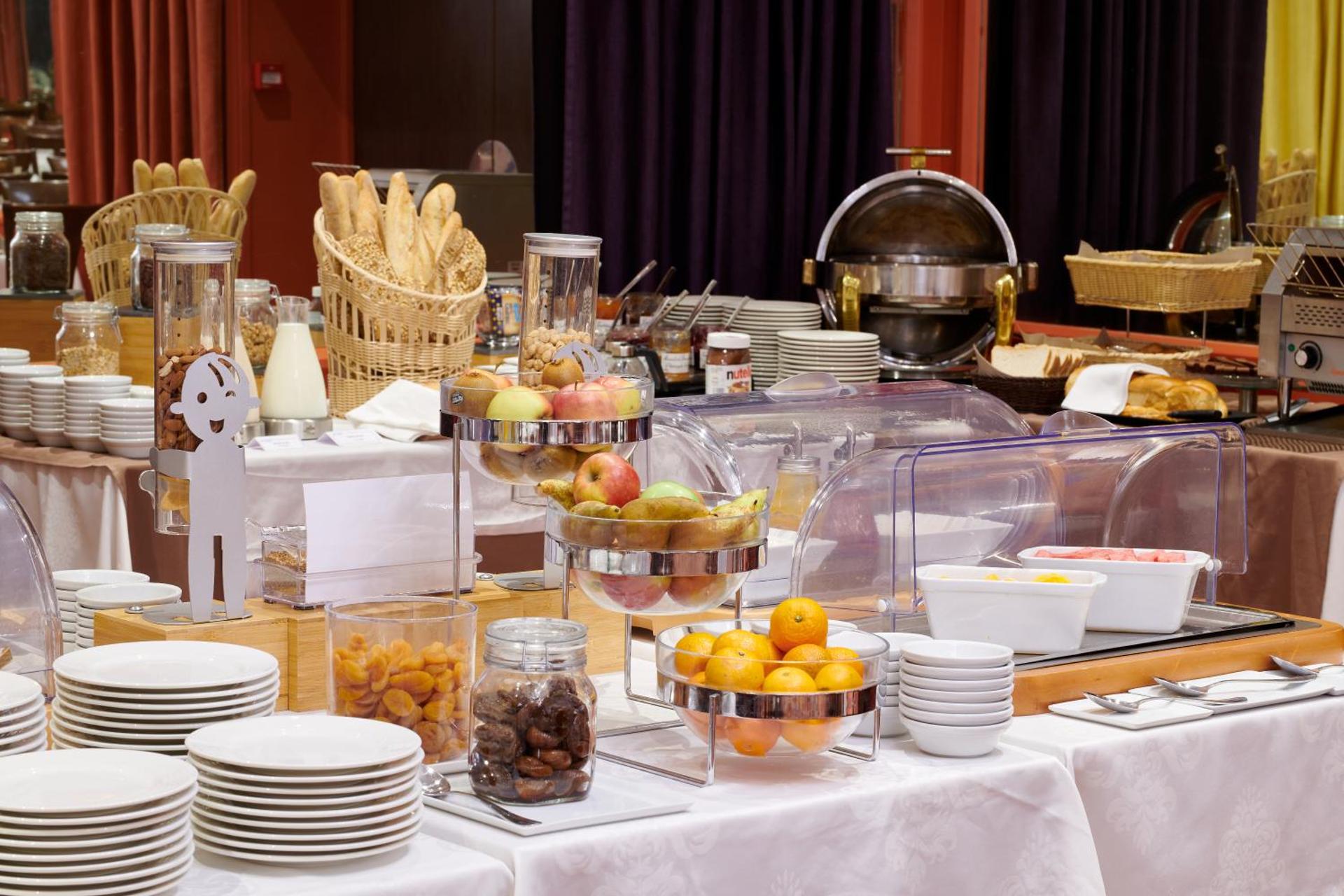 Buffet breakfast