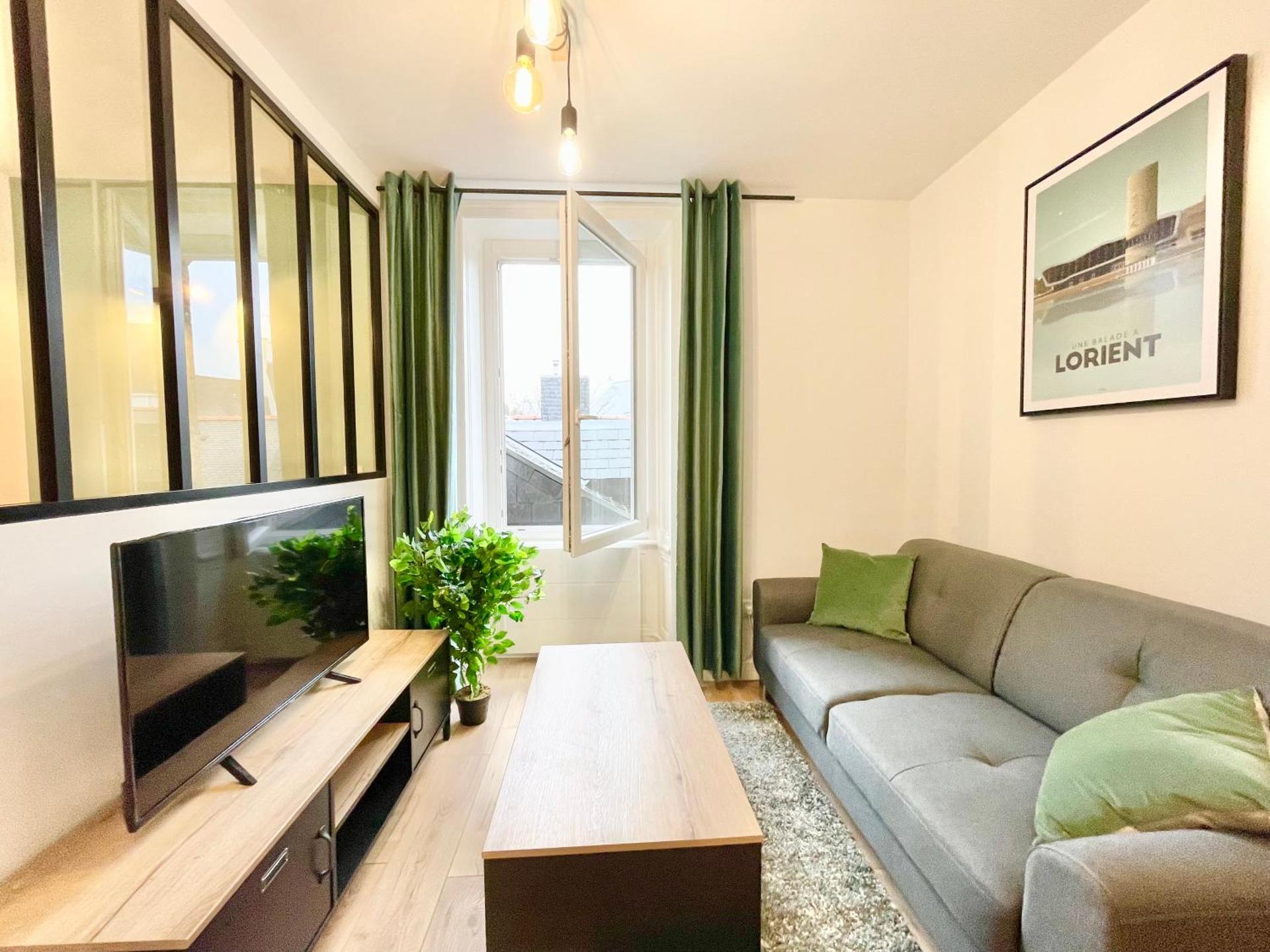 Communal lounge/ TV room