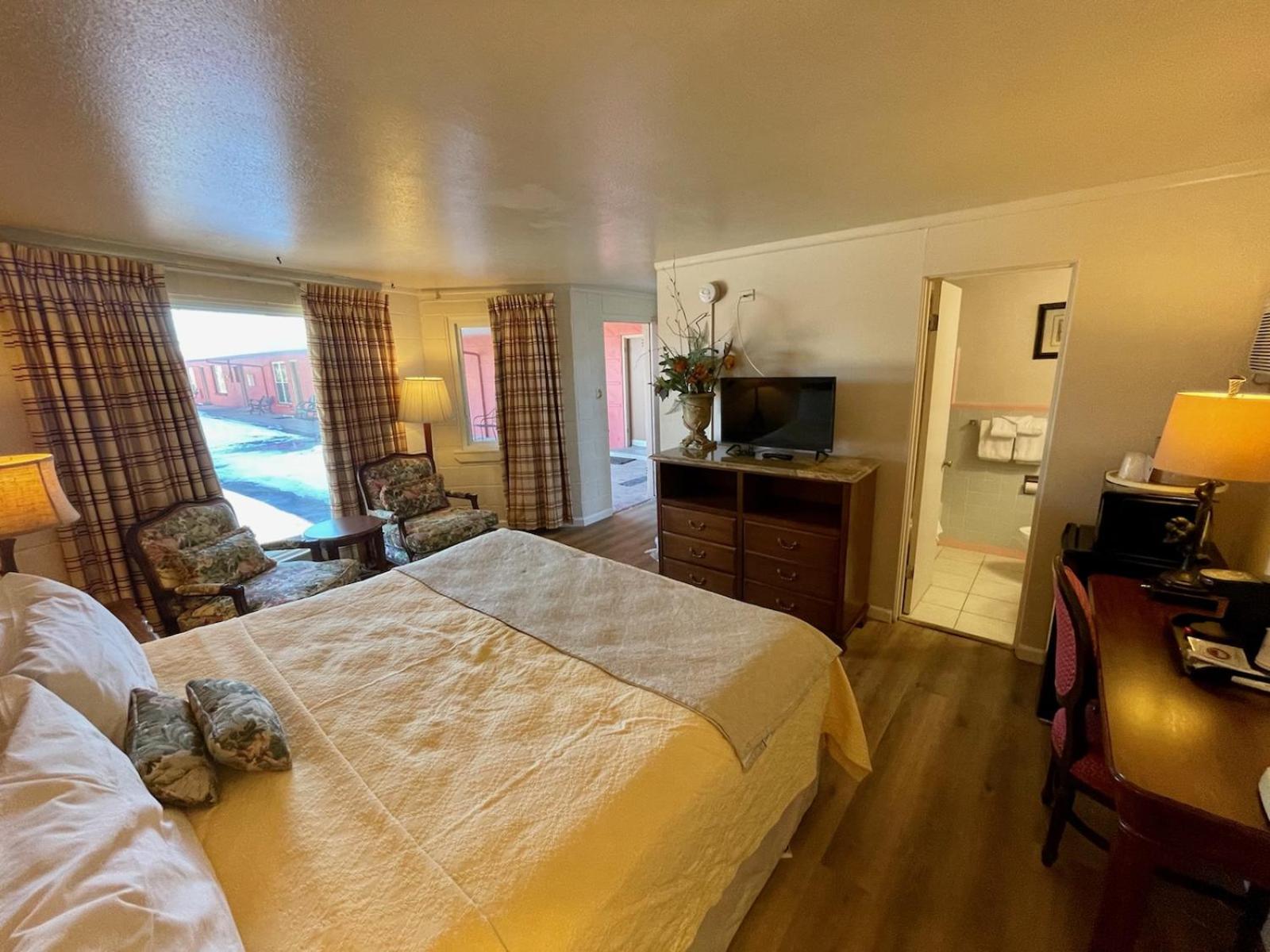 Rainbow Lodge and Inn