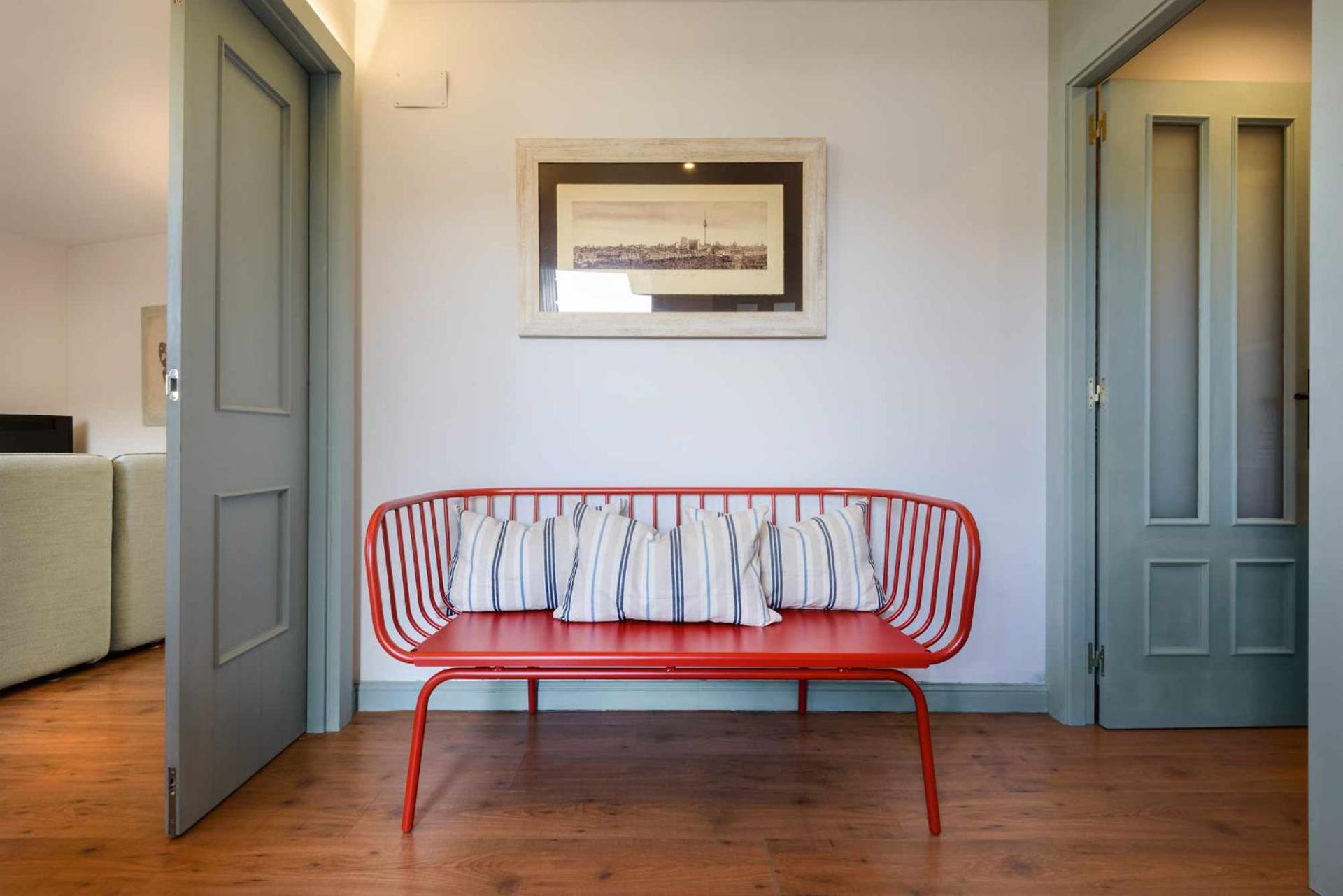 Communal lounge/ TV room