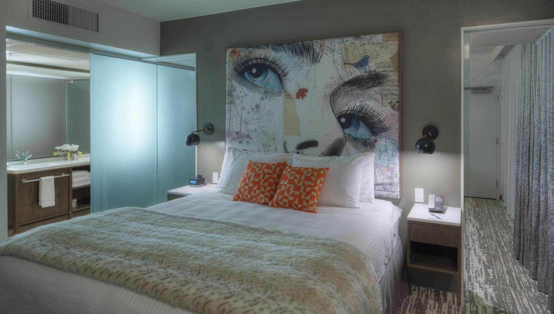 Photo of the whole room