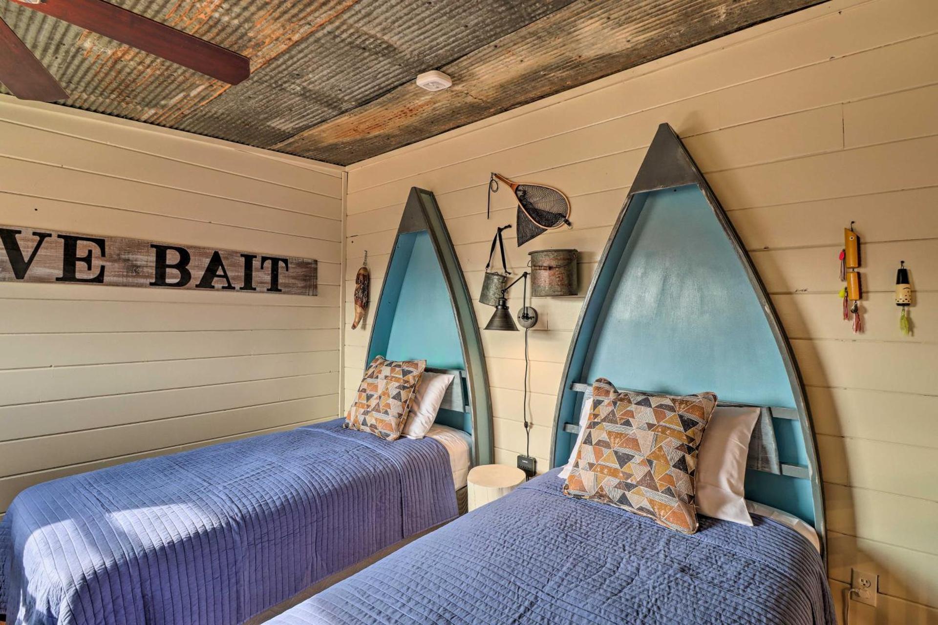 Pet-Friendly Studio with Loft and Mountain Views!