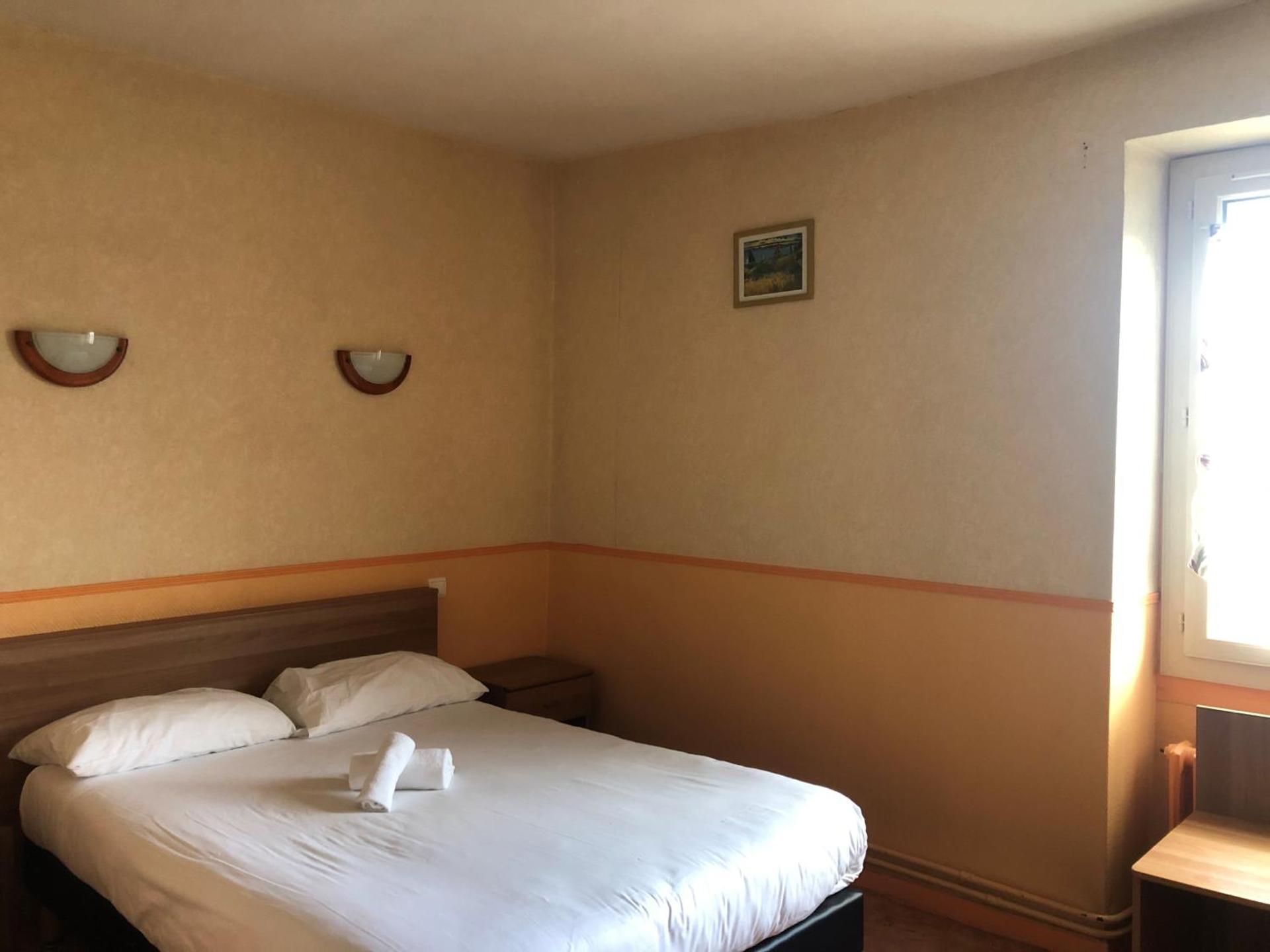 Logis Hostellerie Du Cheval Blanc