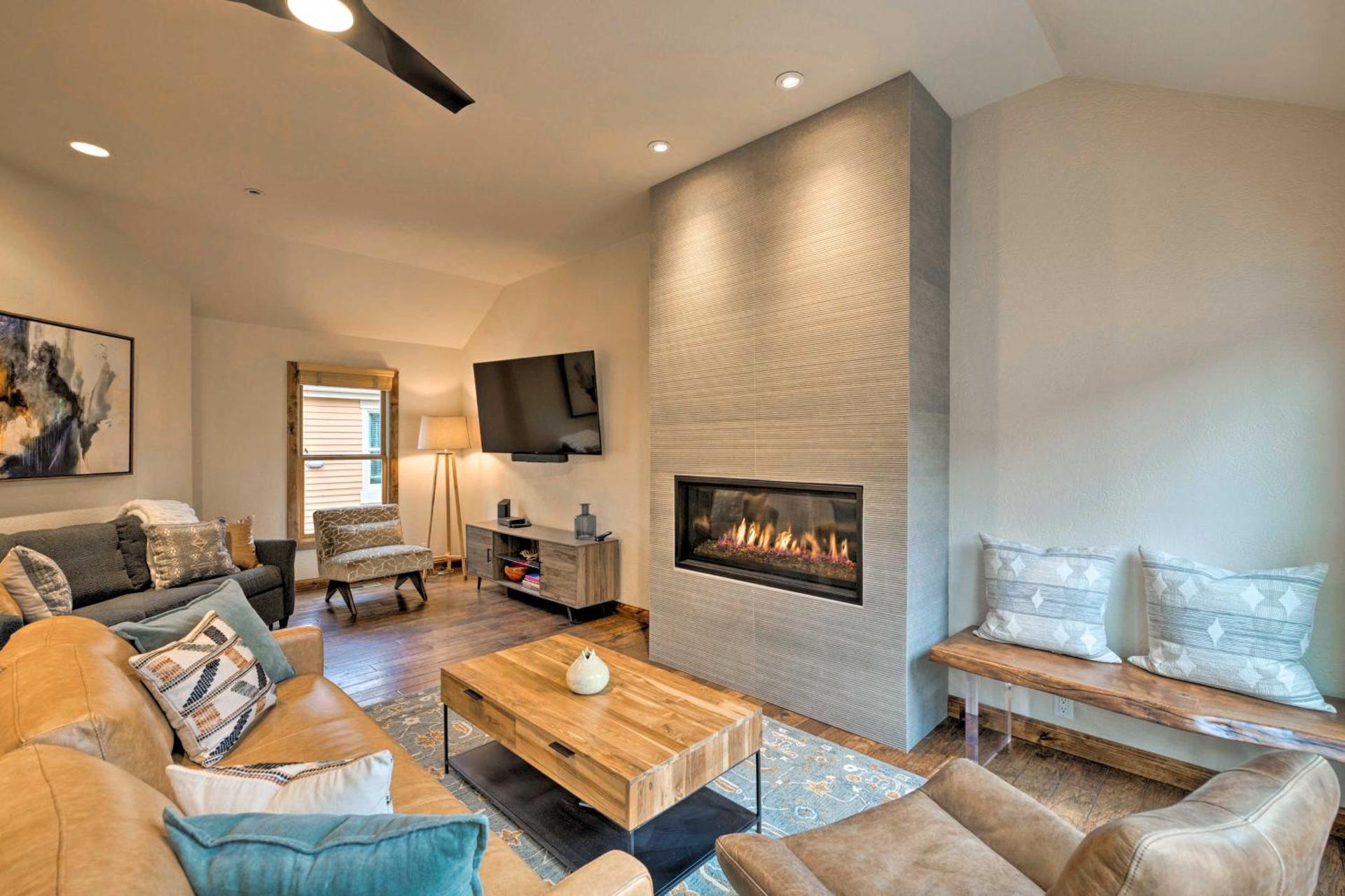 Park City Condo Walk to Ski Lifts!