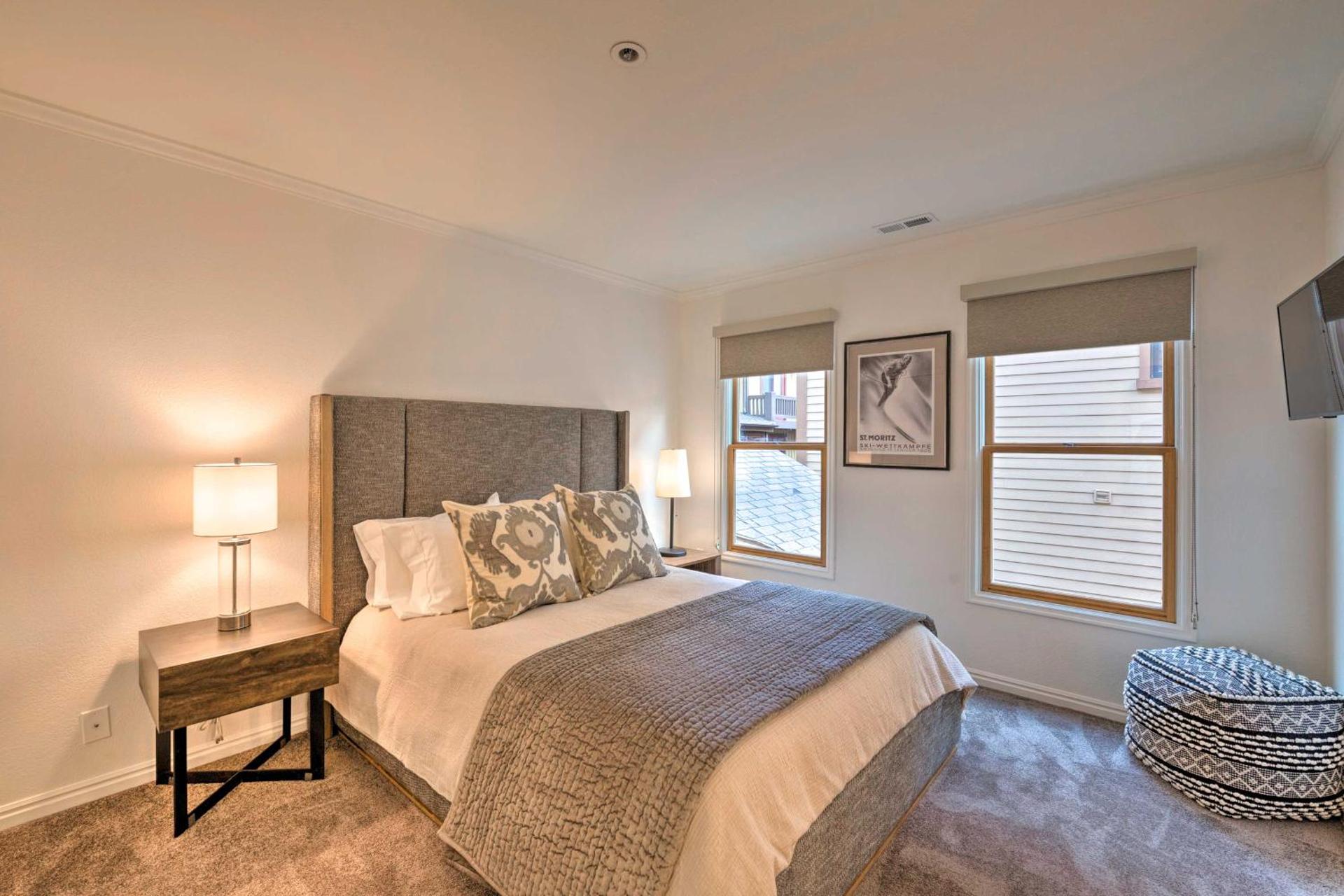 Park City Condo Walk to Ski Lifts!