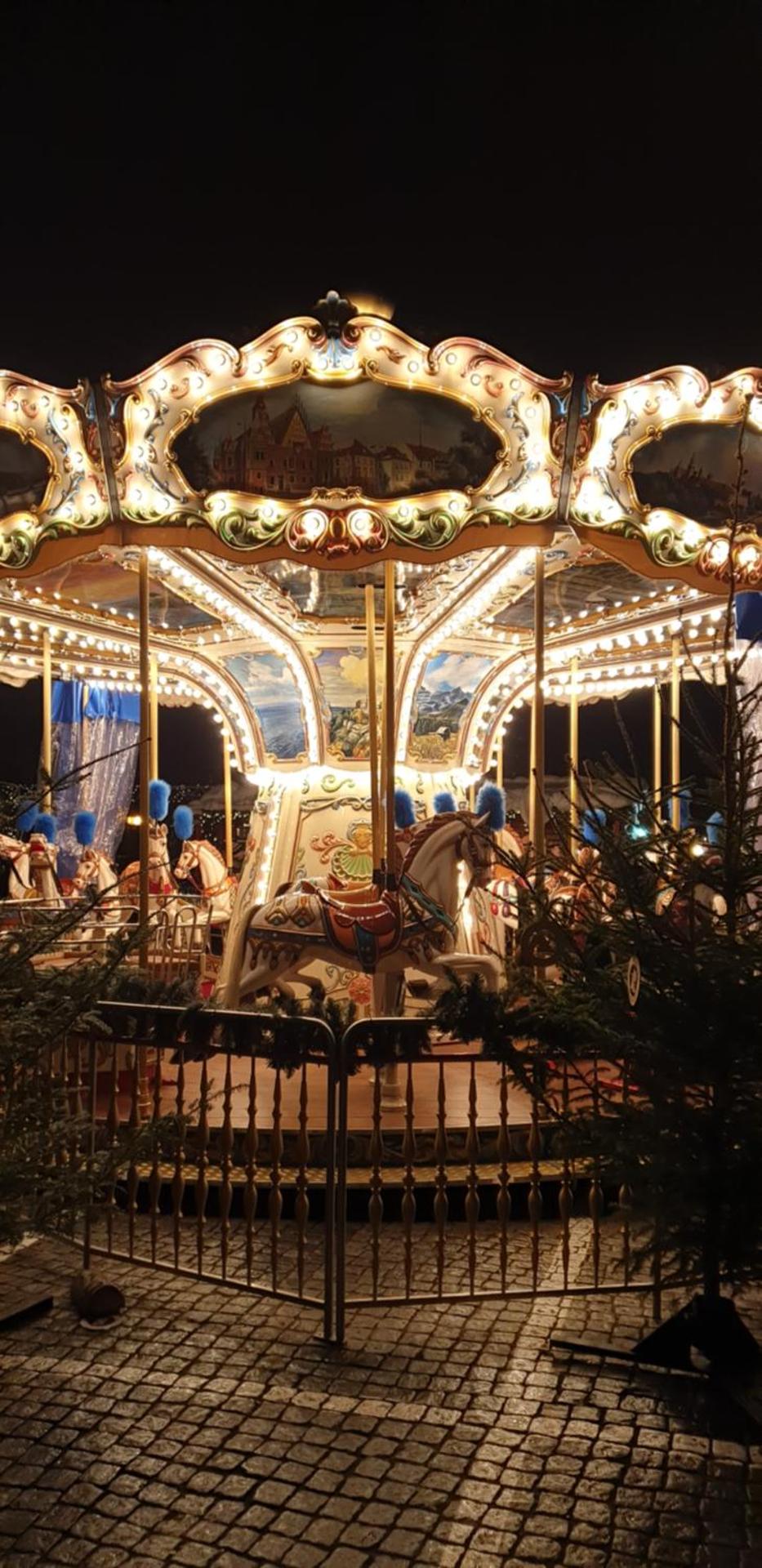 Wave Apartments - Olivia Park