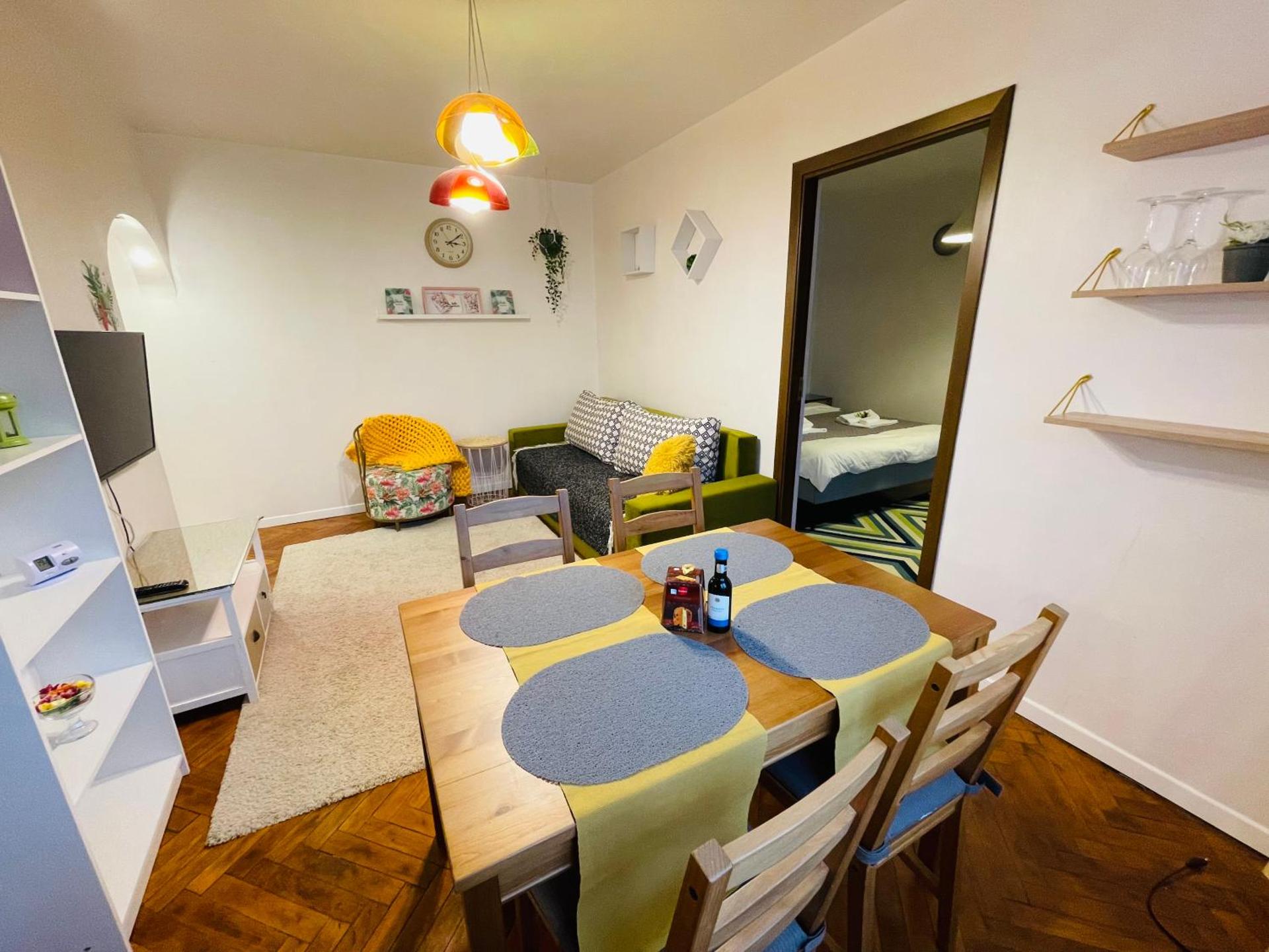 Modern place to Stay-self check-in nonstop 24h-wifi