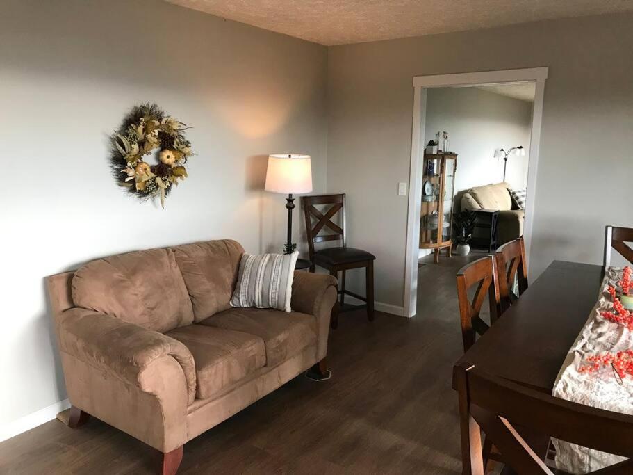 Spectacular Valley View in Wine Country