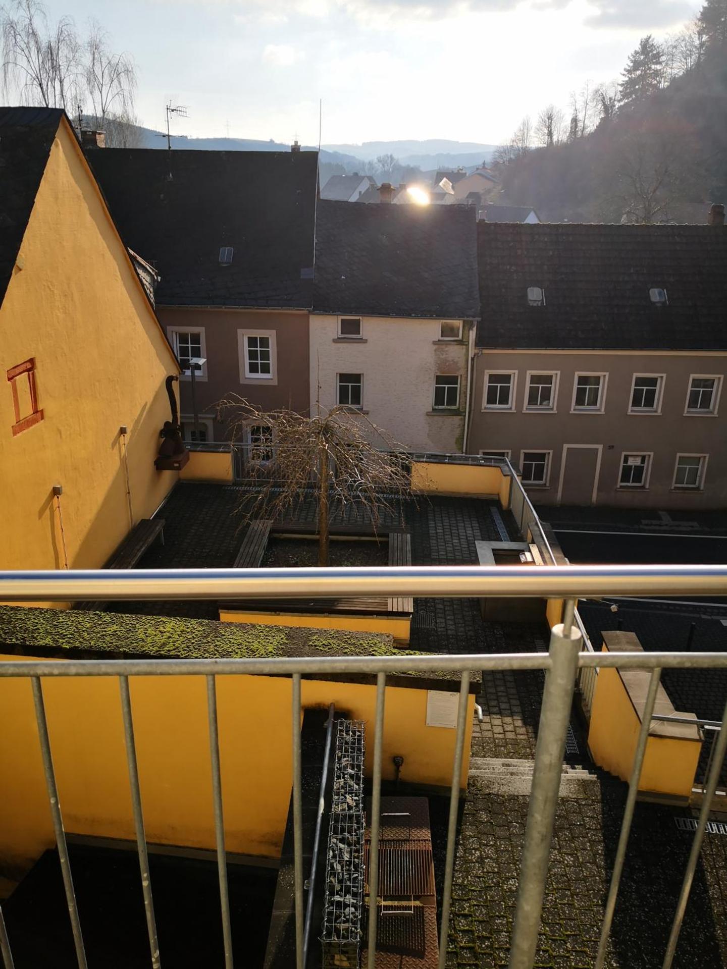 Mooi ruim appartement in antieke stadsboerderij