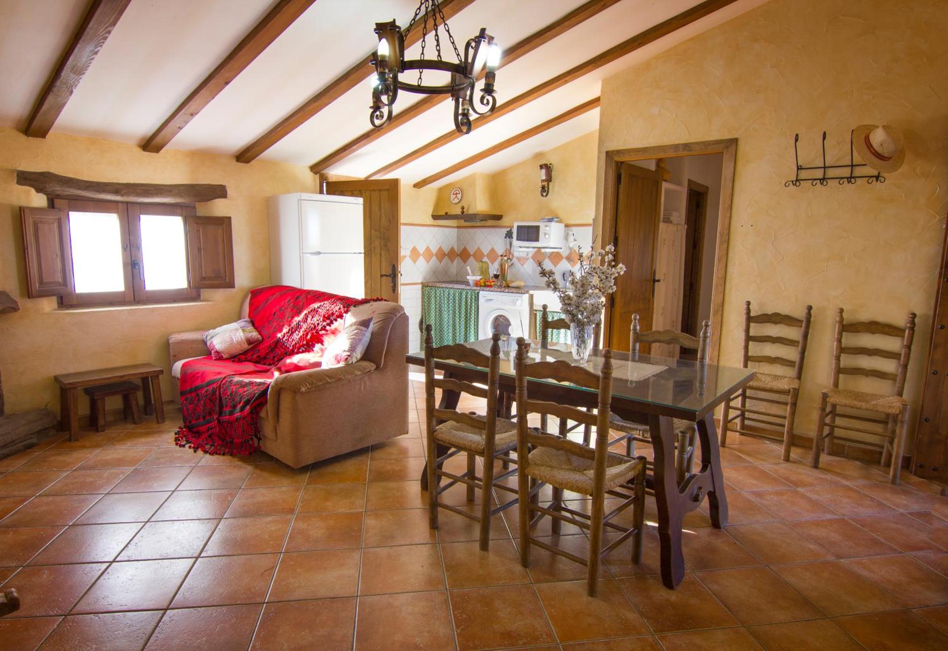 Communal lounge/ TV room