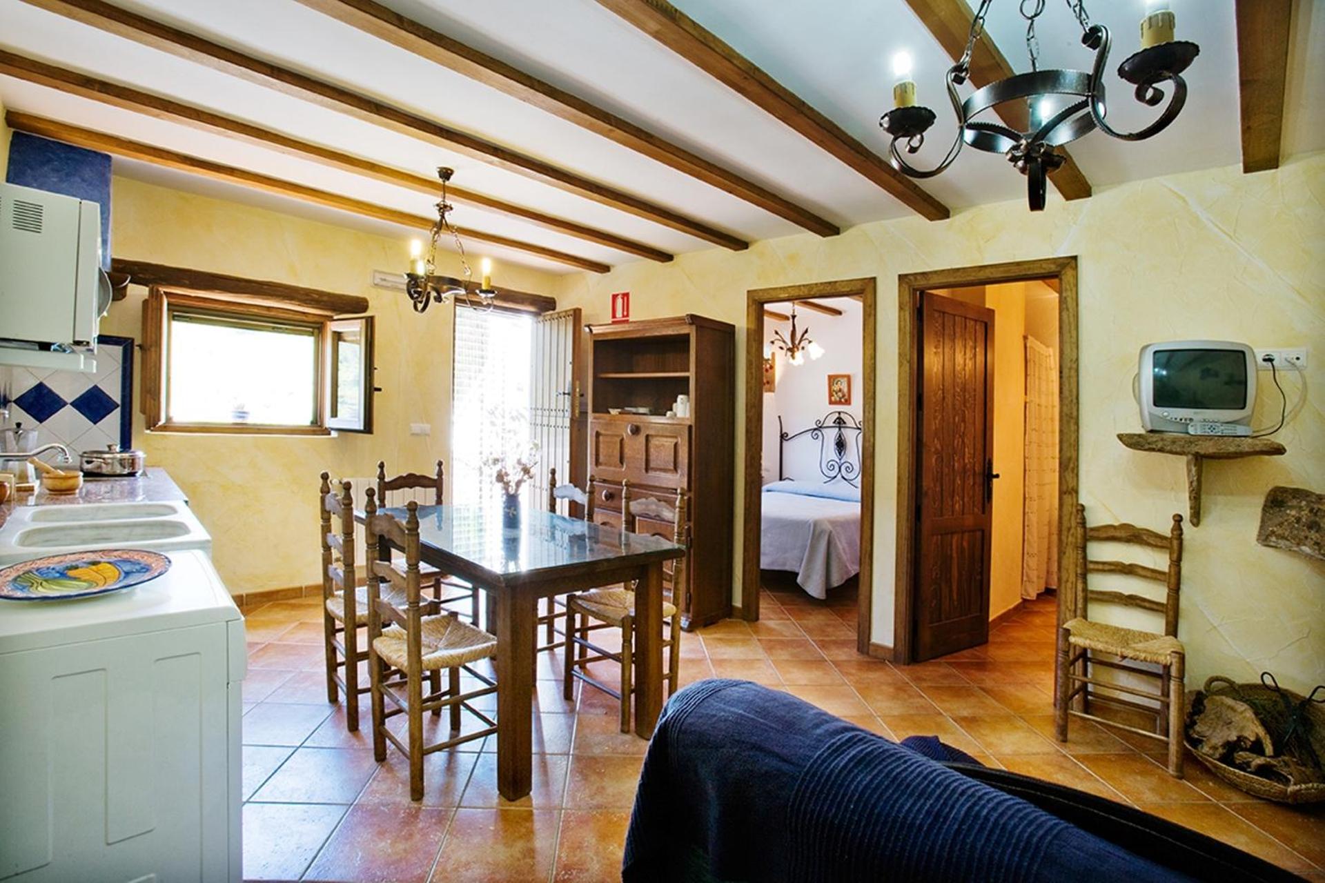 Communal lounge/ TV room