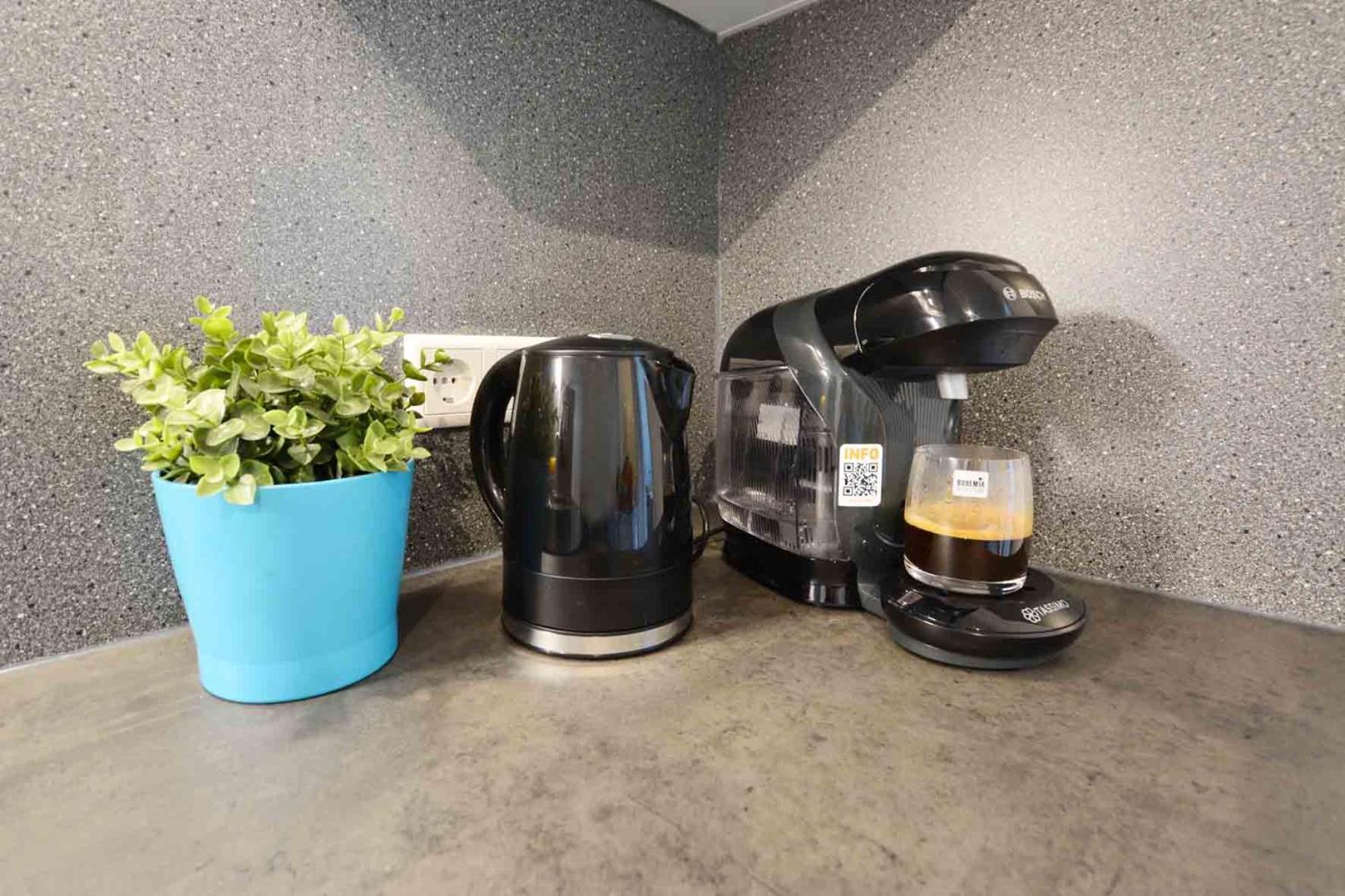 Coffee/tea facilities