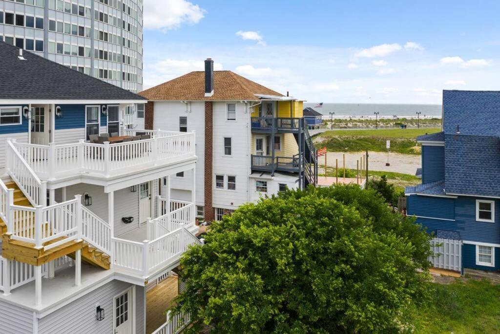 Renovated Beach Block 7BR North Beach Atlantic City - Steps to Beach & Casino