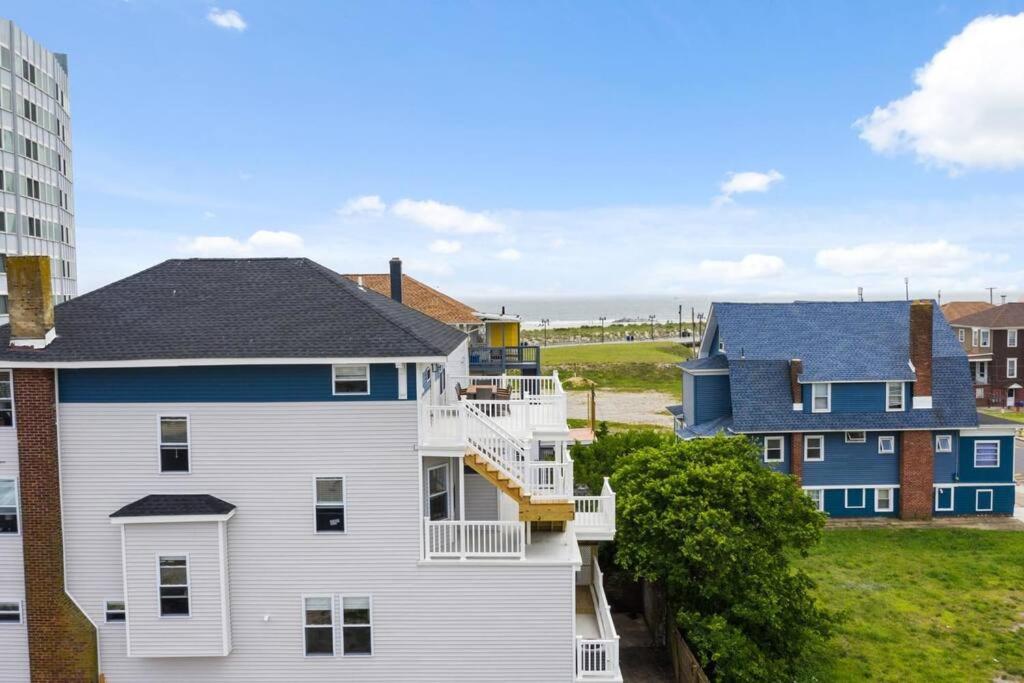 Renovated Beach Block 7BR North Beach Atlantic City - Steps to Beach & Casino