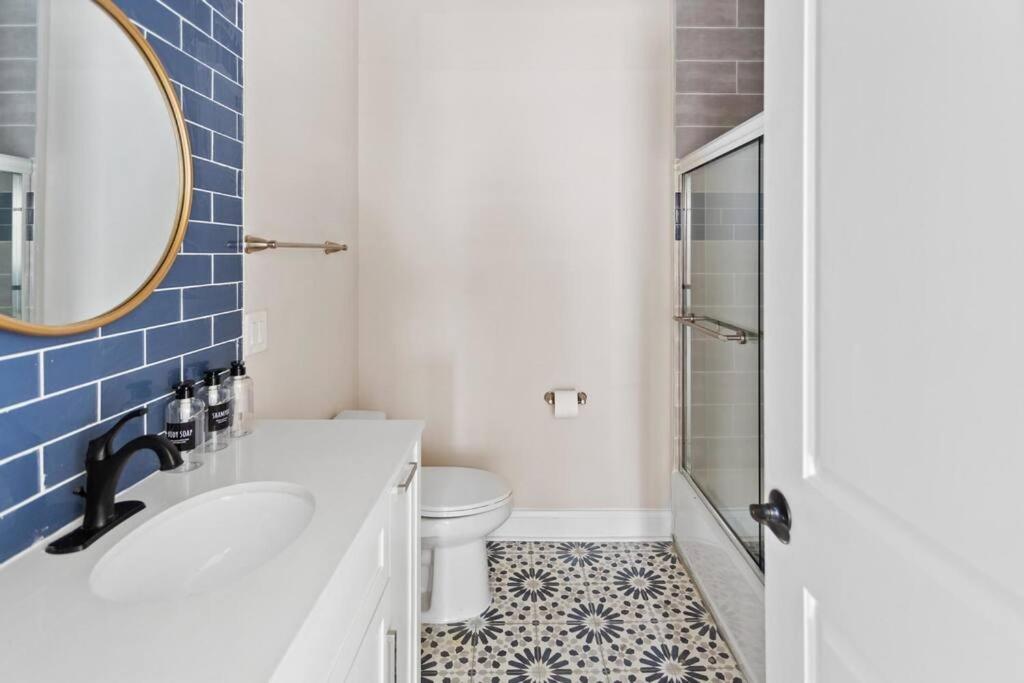 Renovated Beach Block 7BR North Beach Atlantic City - Steps to Beach & Casino