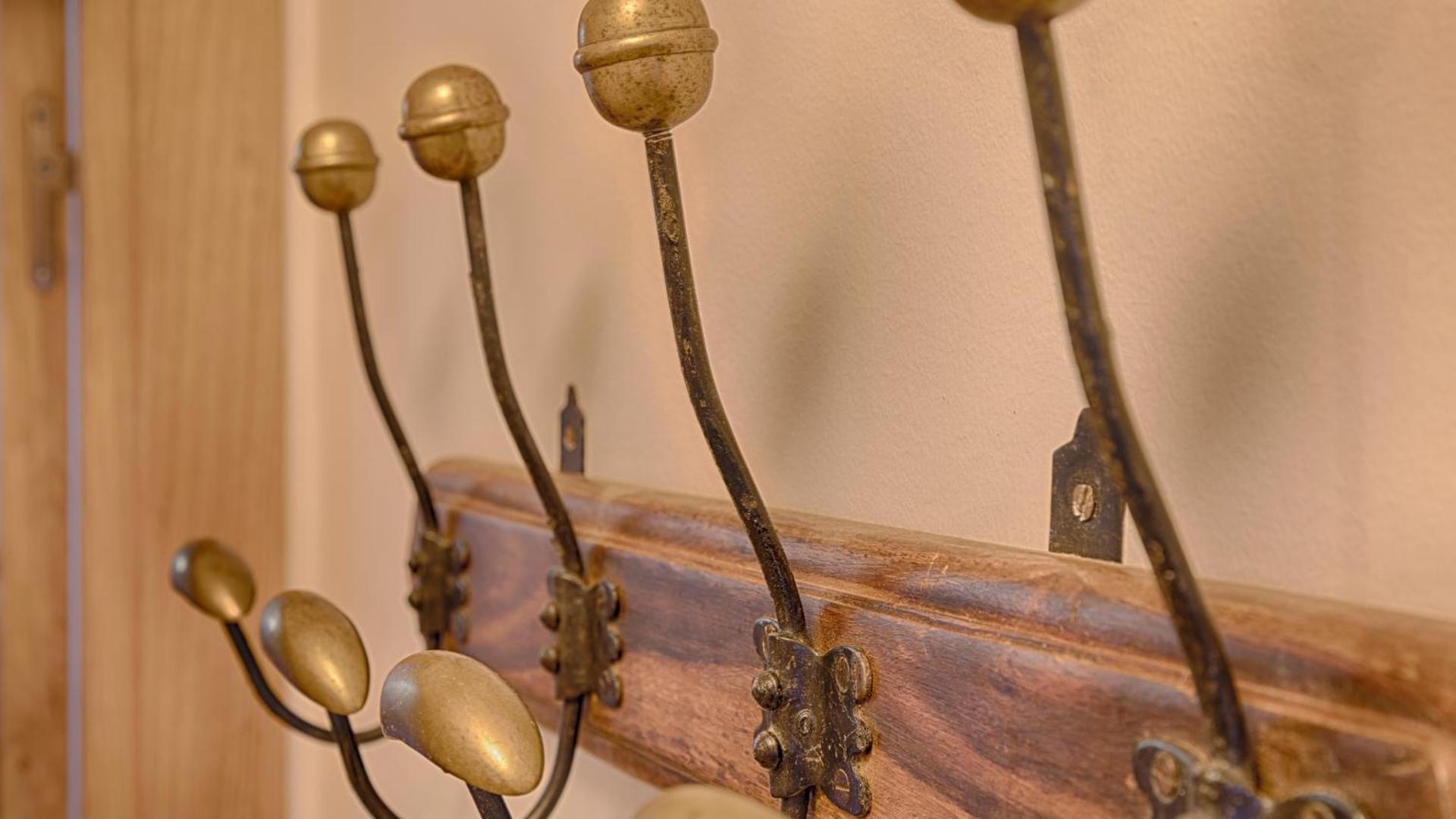 Saplan Real Estate LIN