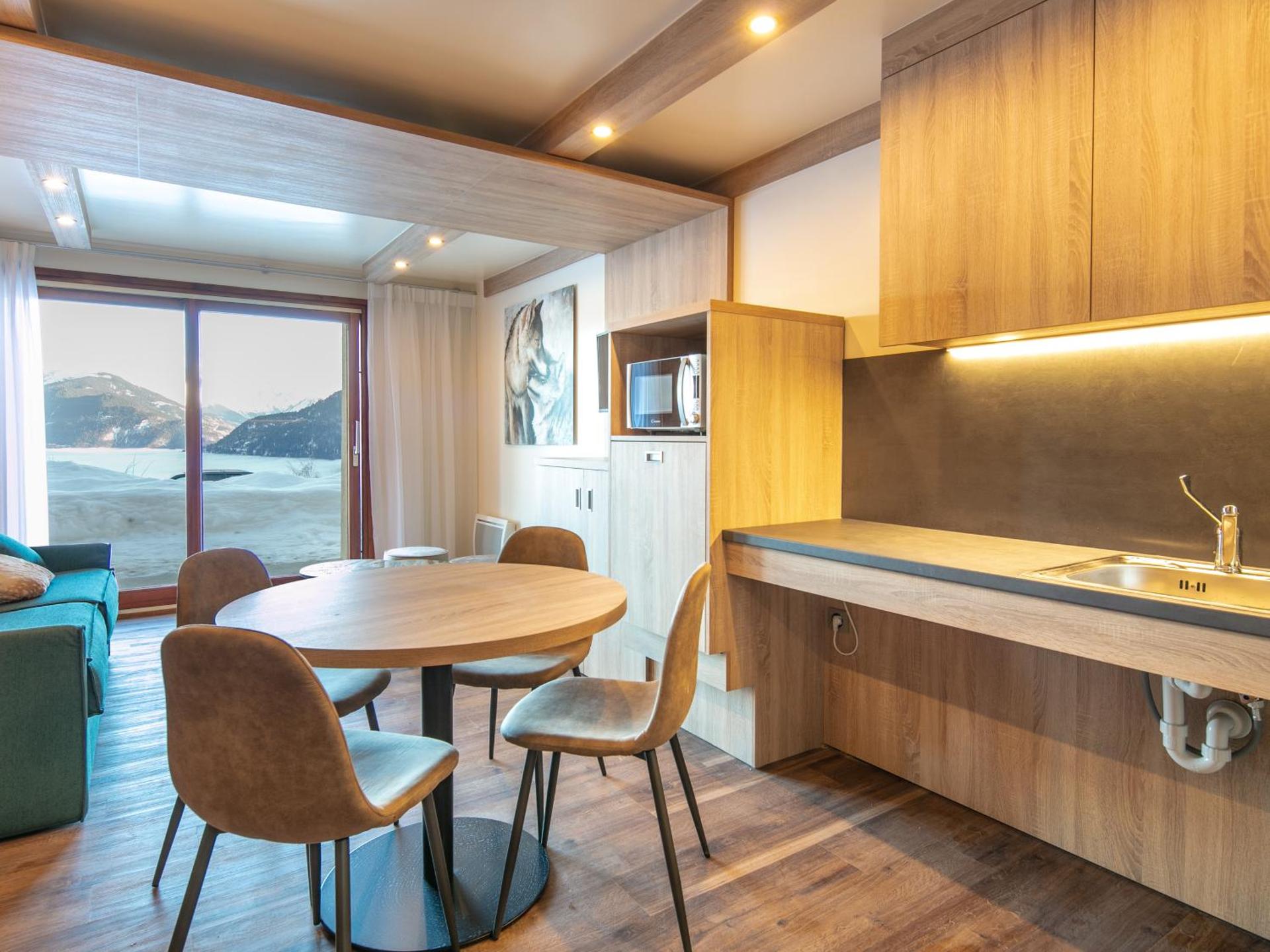 Kitchen or kitchenette