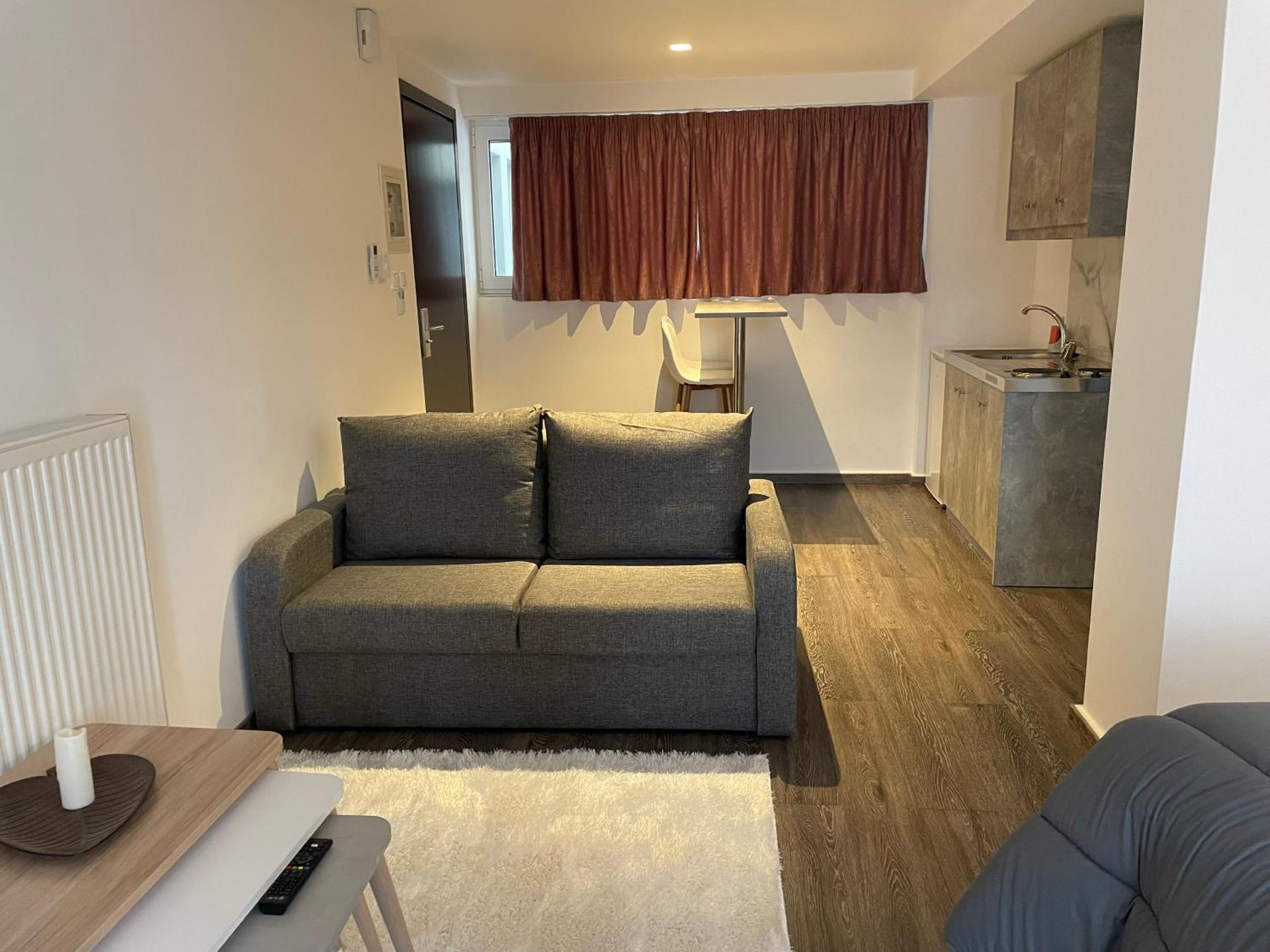 Varvitsiotis Studios