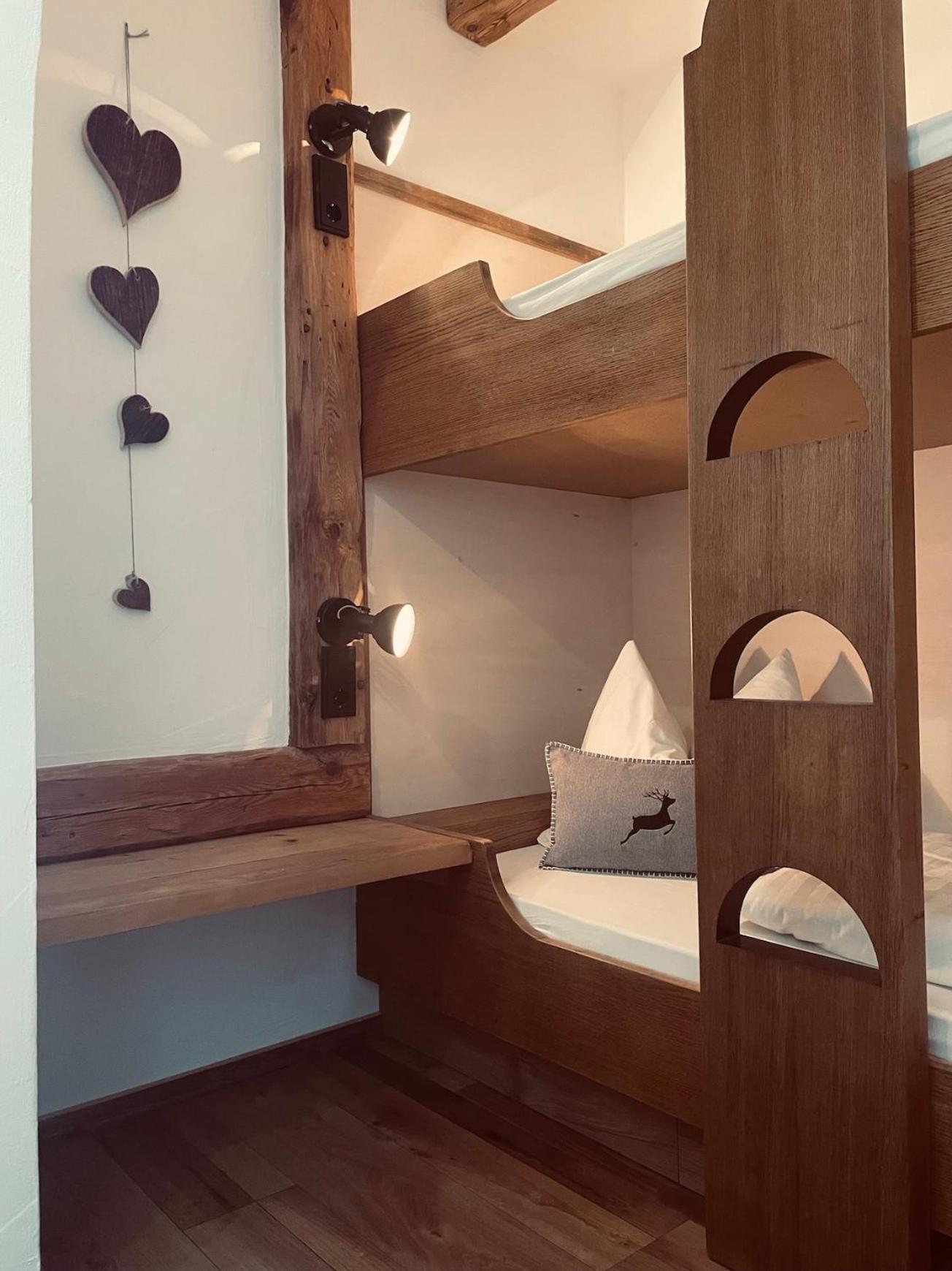 Deluxe Apartment with Balcony