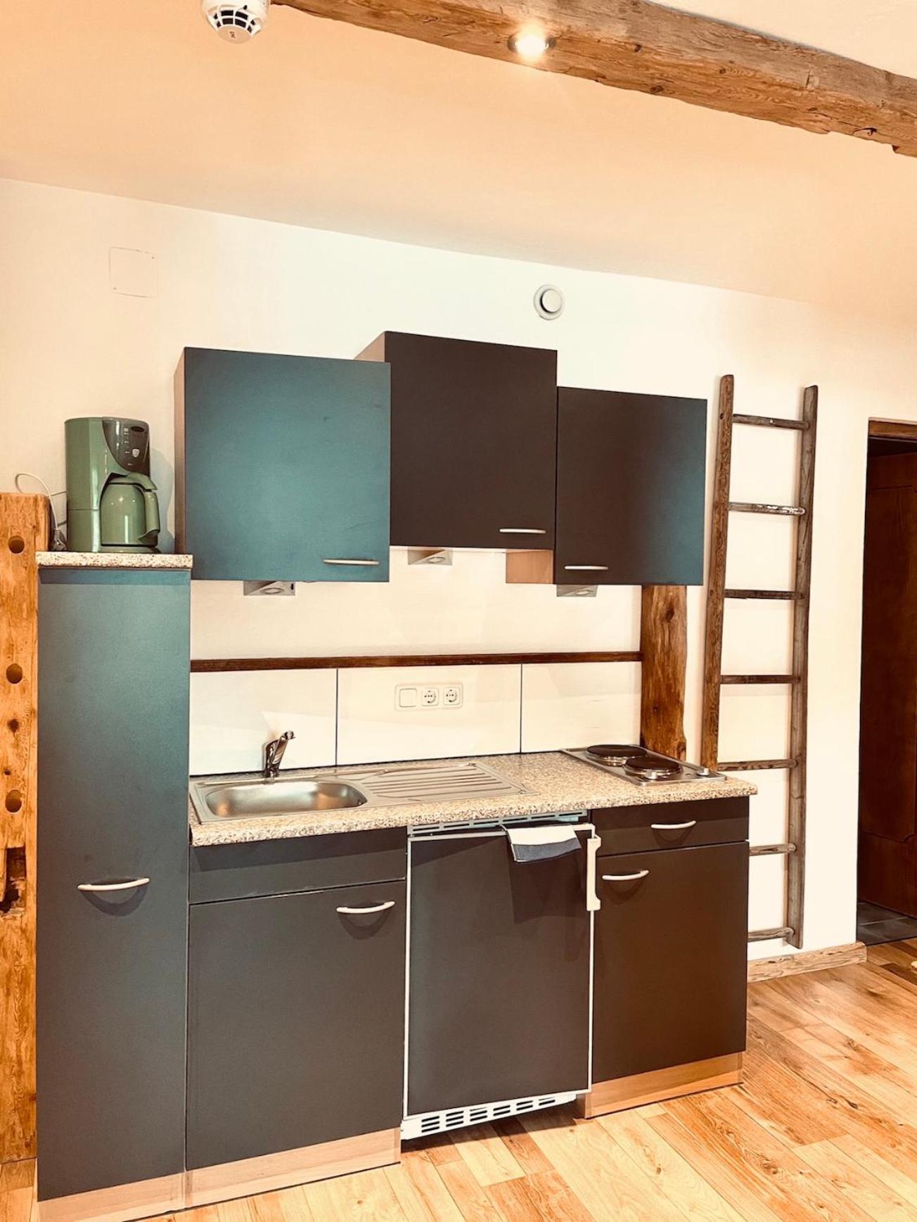 Deluxe Apartment with Balcony