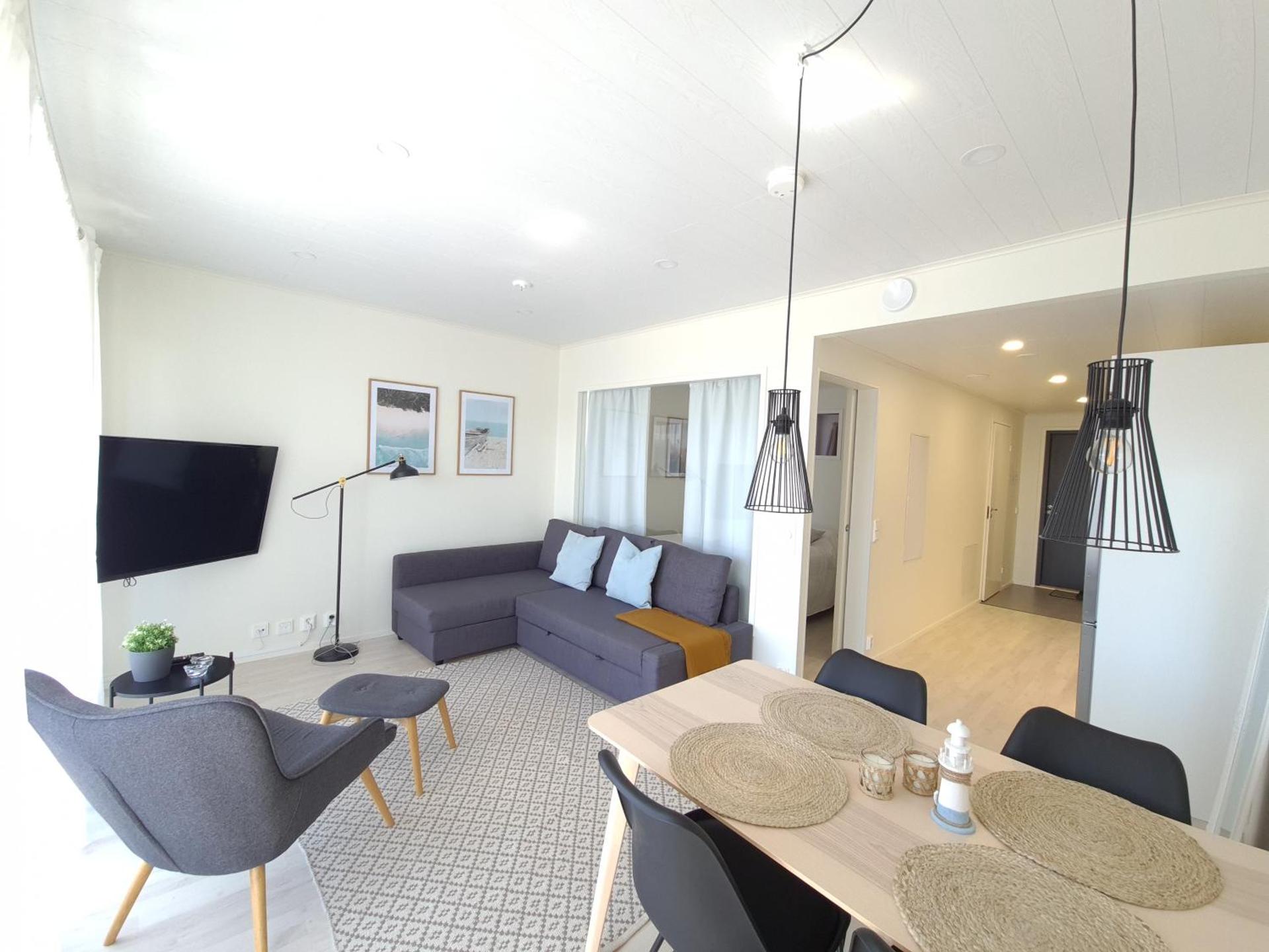 Uusi loma-asunto 4 hengelle hiekkasärkillä