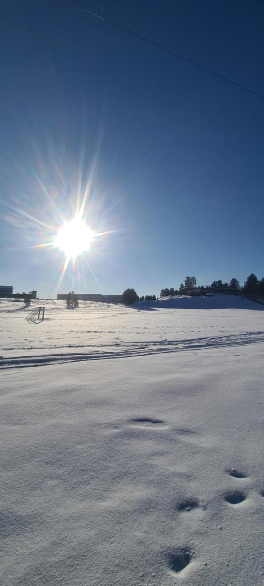 Uusi loma-asunto 4 hengelle hiekkasärkillä