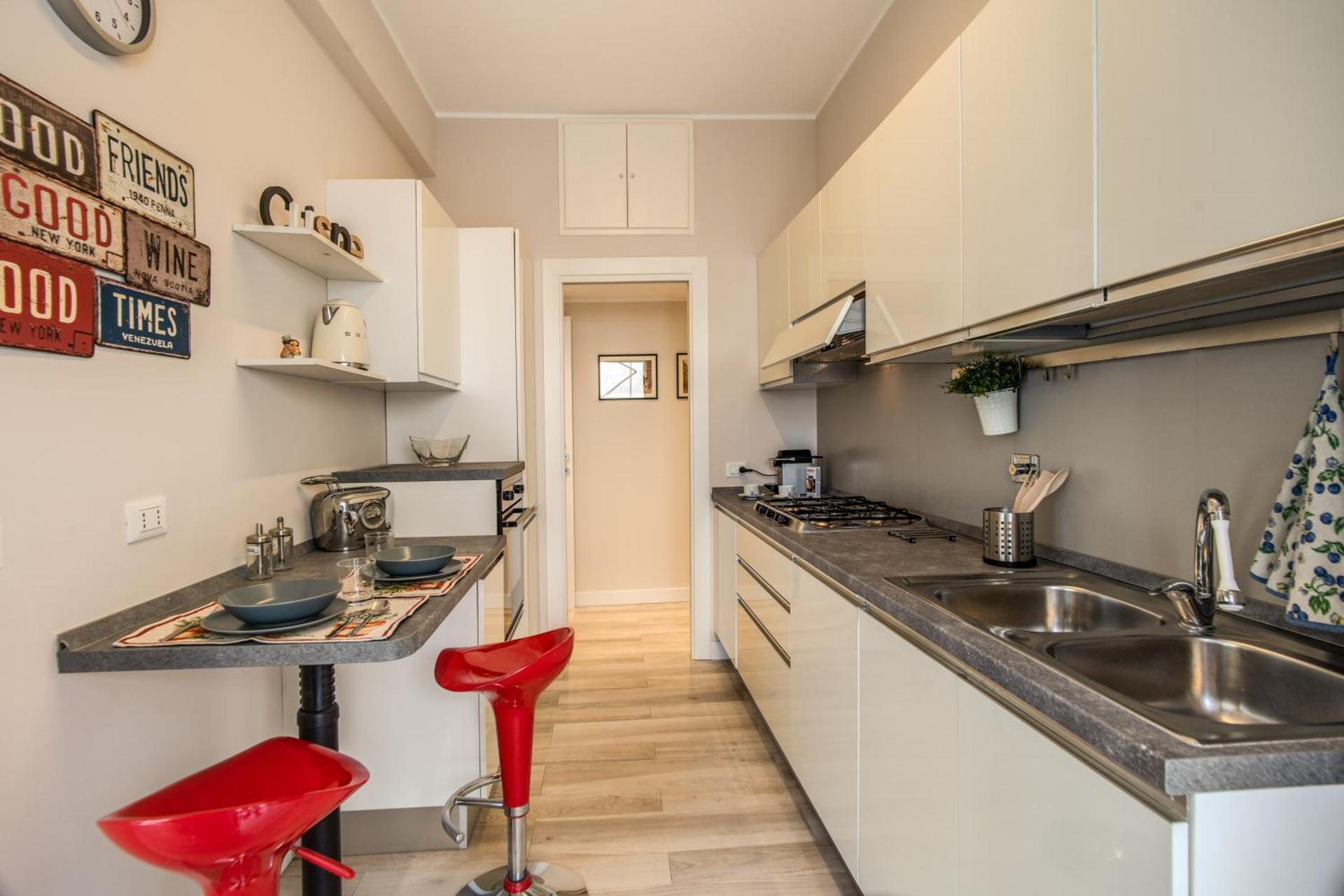 Kitchen or kitchenette