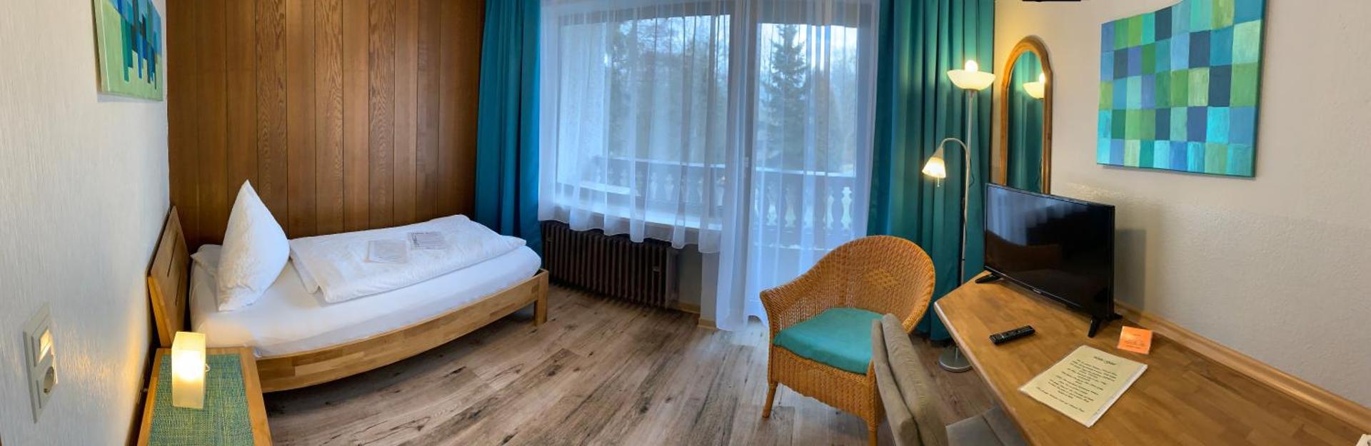 Photo of the whole room