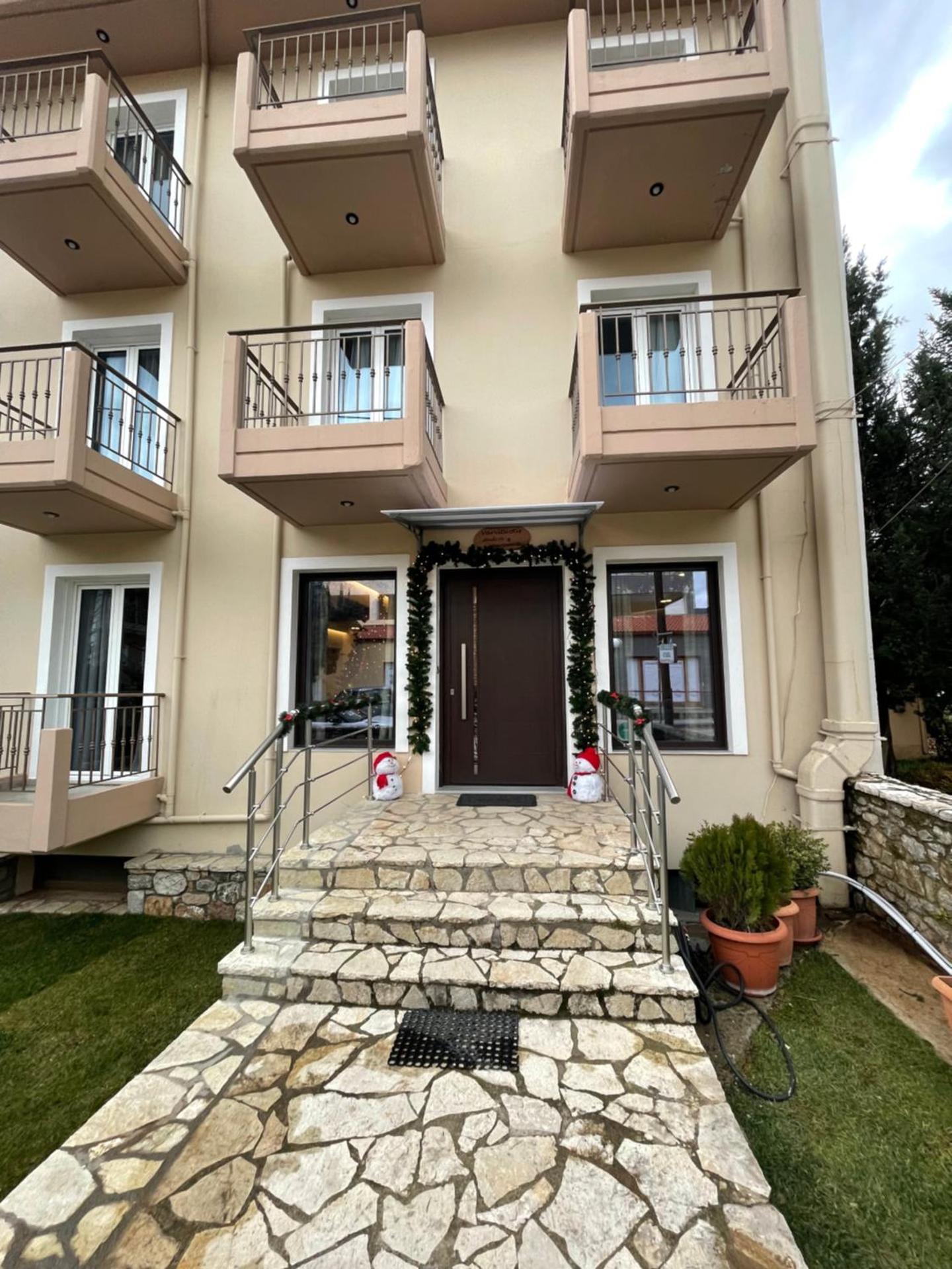 Varvitsiotis Studios