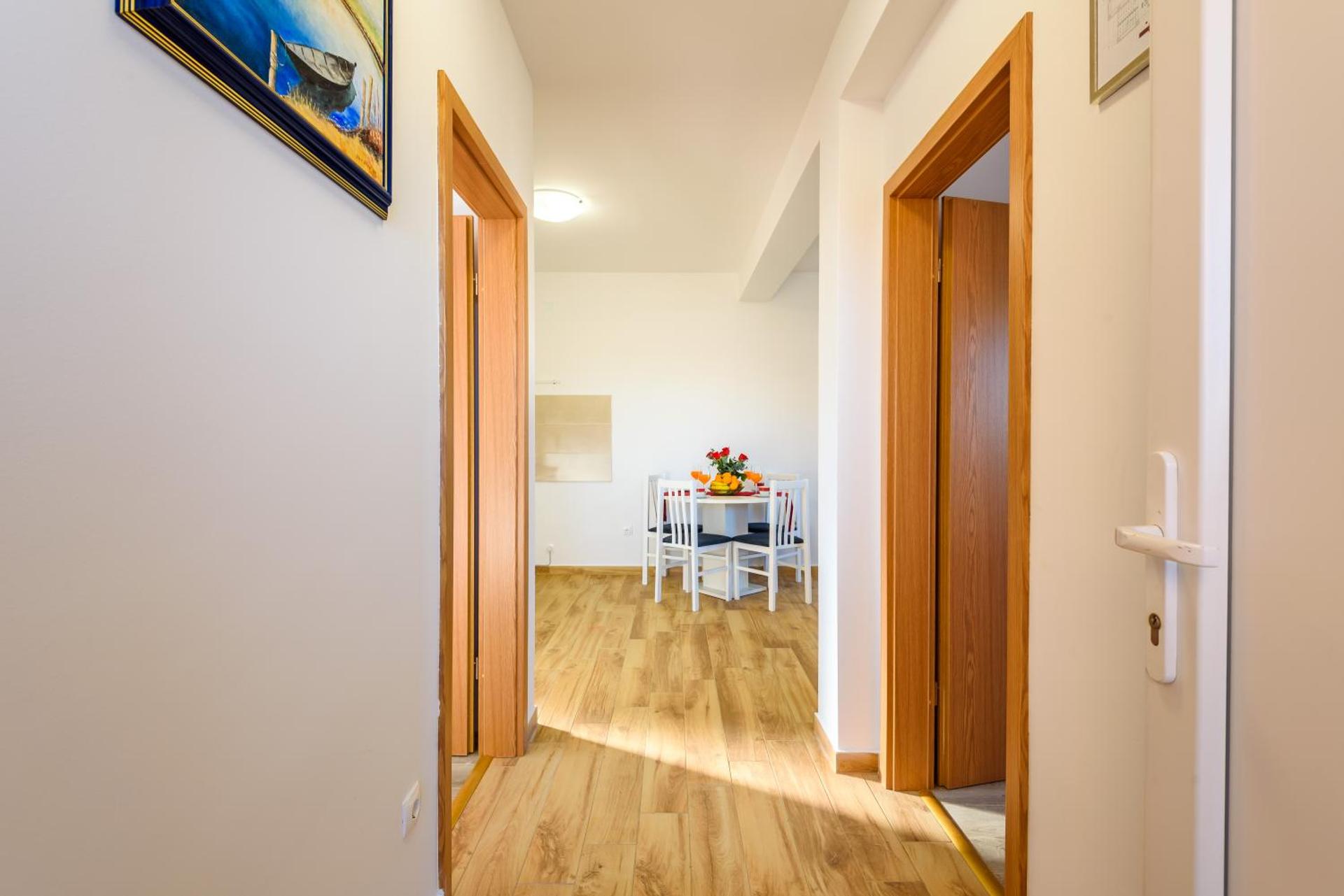 APARTMAN ANA, METKOVIĆ