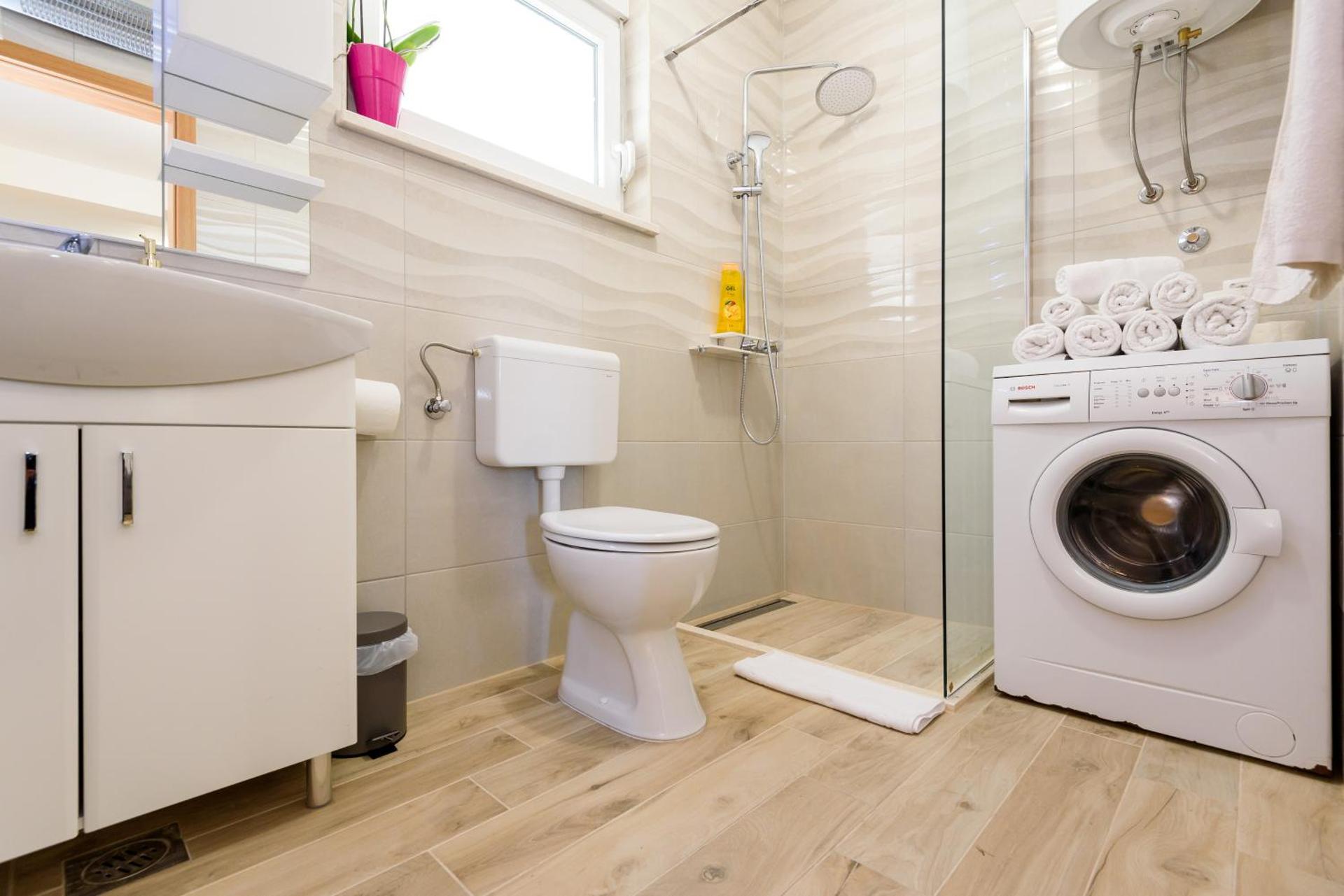 APARTMAN ANA, METKOVIĆ