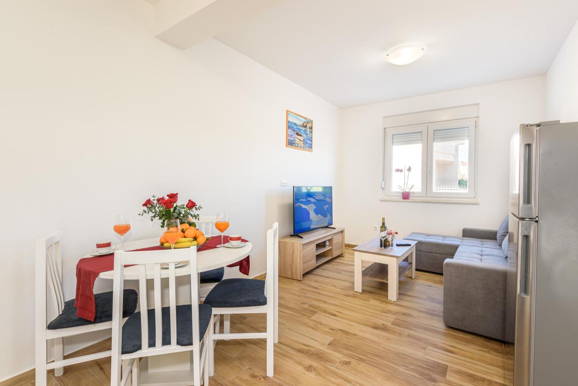 APARTMAN ANA, METKOVIĆ