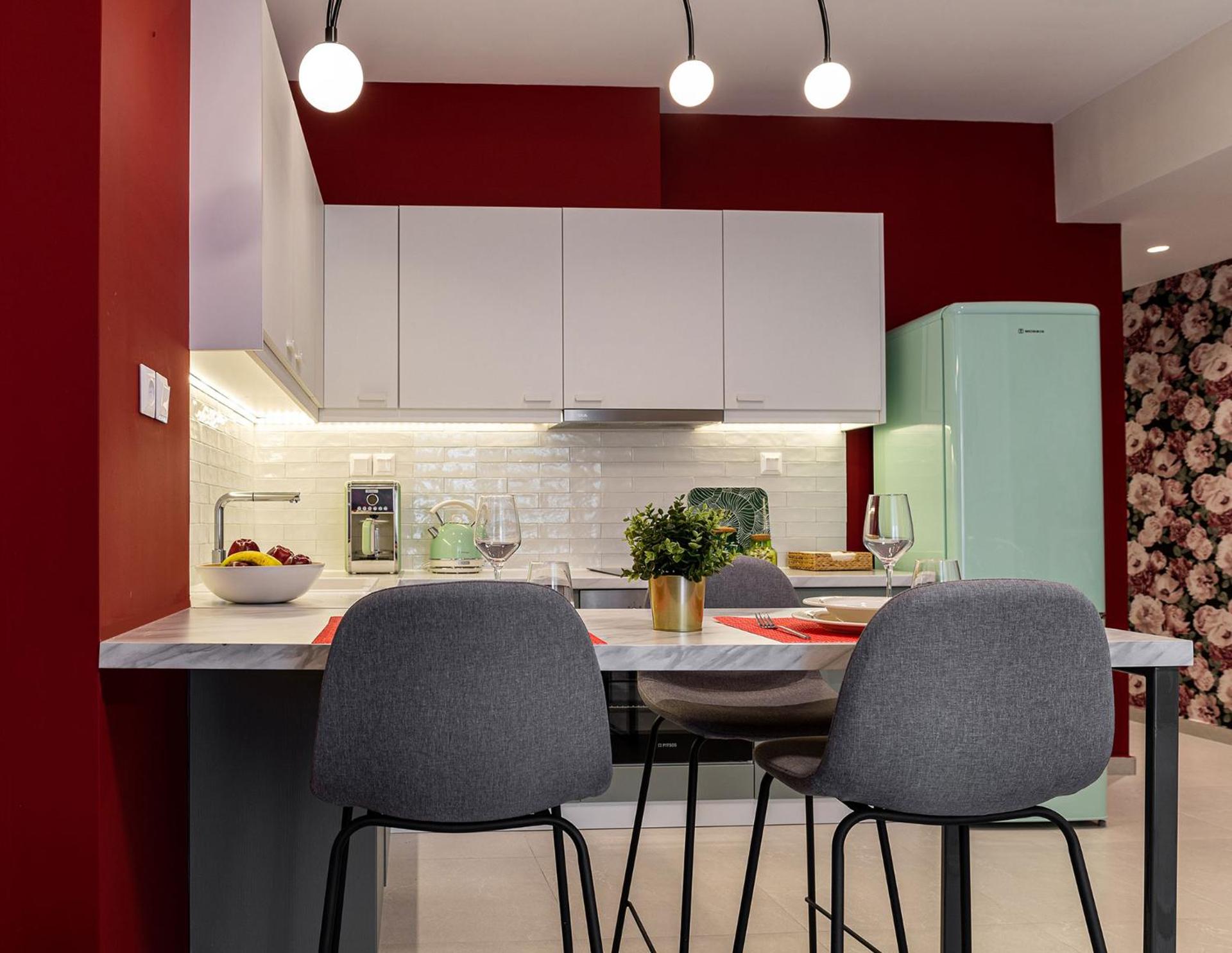 Kitchen or kitchenette