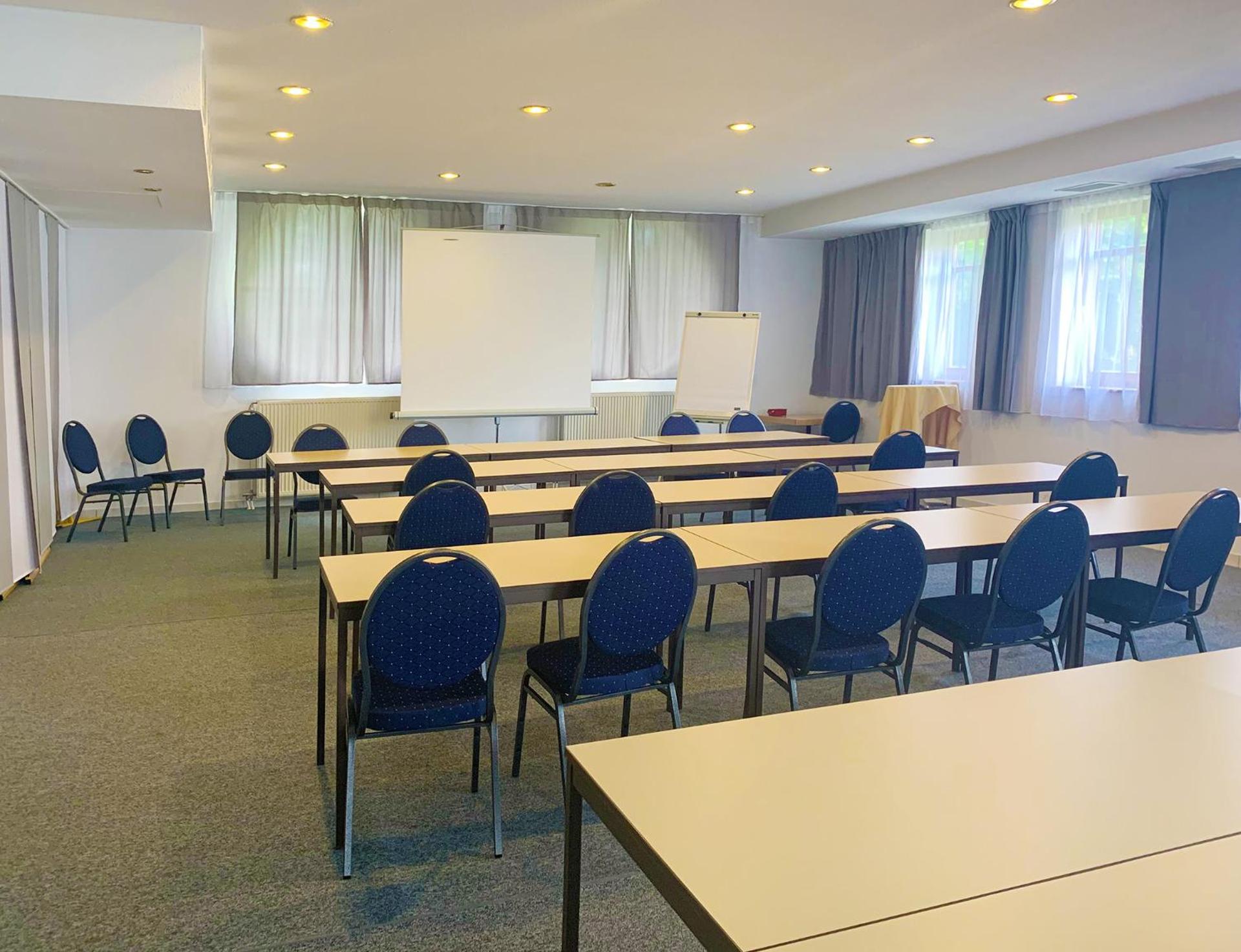 Meeting/conference room