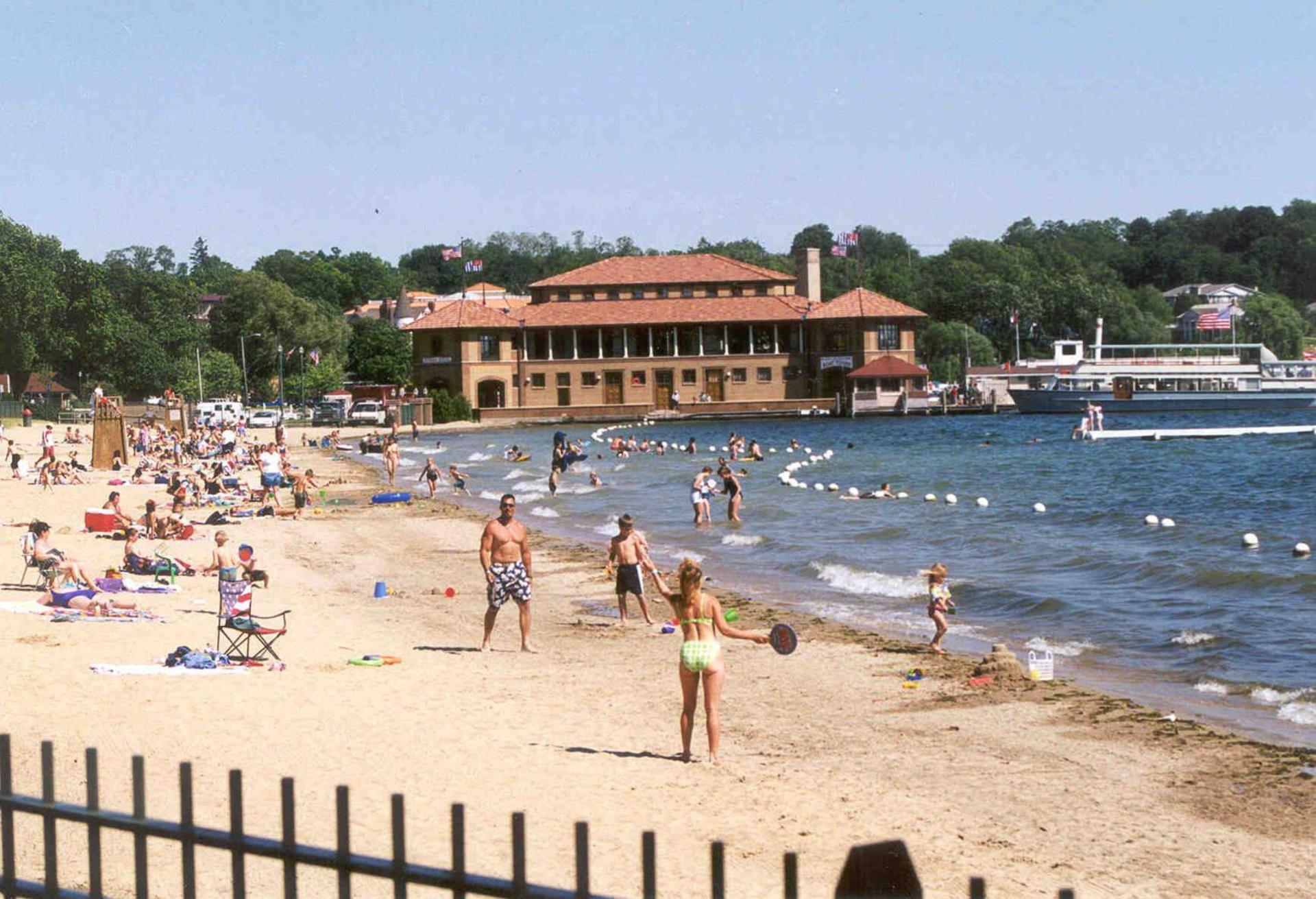 Gorgeous Downtown Bungalow, Walk Everywhere!!!