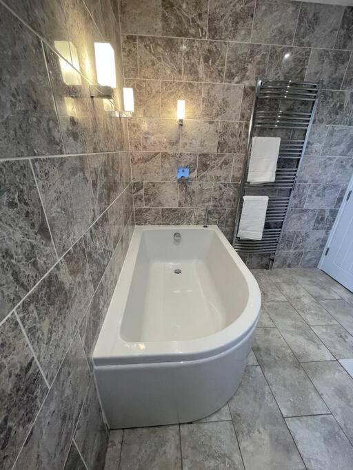 Superb base for exploring Cornwall and Plymouth