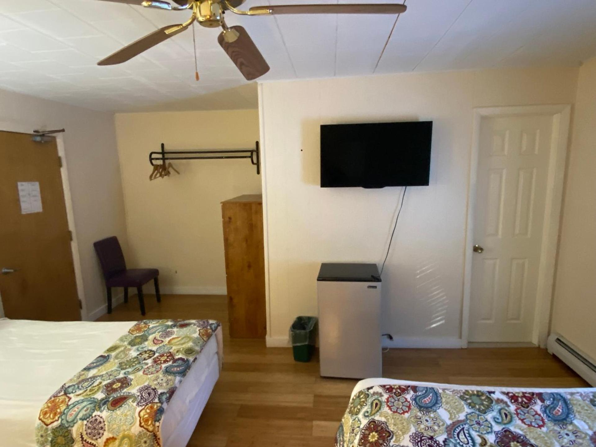 Classic Quadruple Room