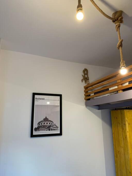 Charming 1937 #Victory Avenue