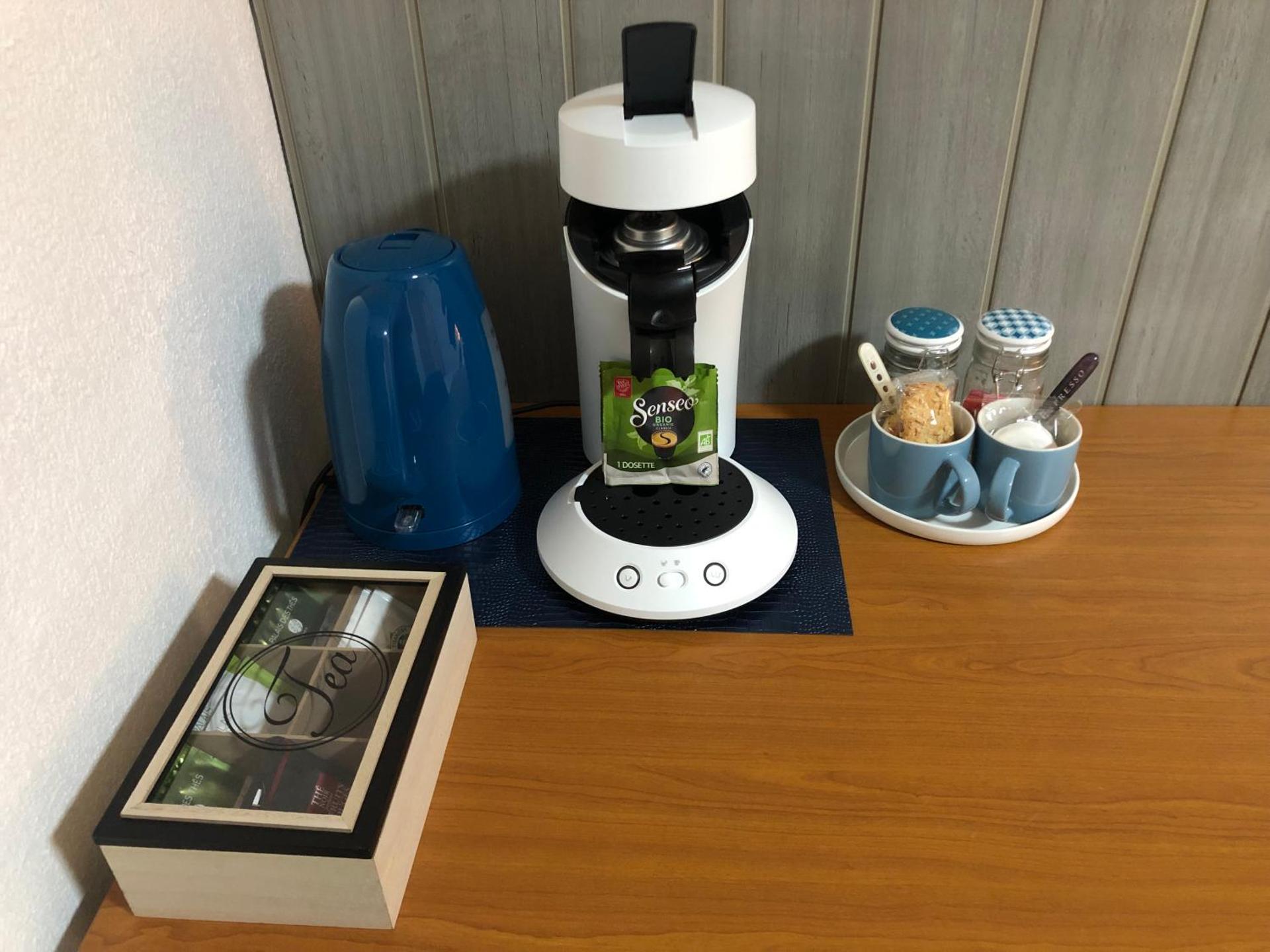 Coffee/tea facilities