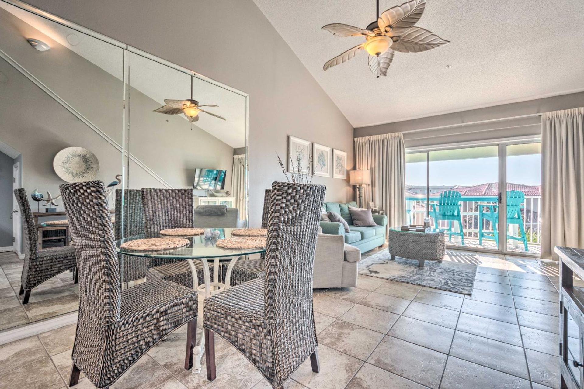 Well-Appointed Family Condo on Miramar Beach!