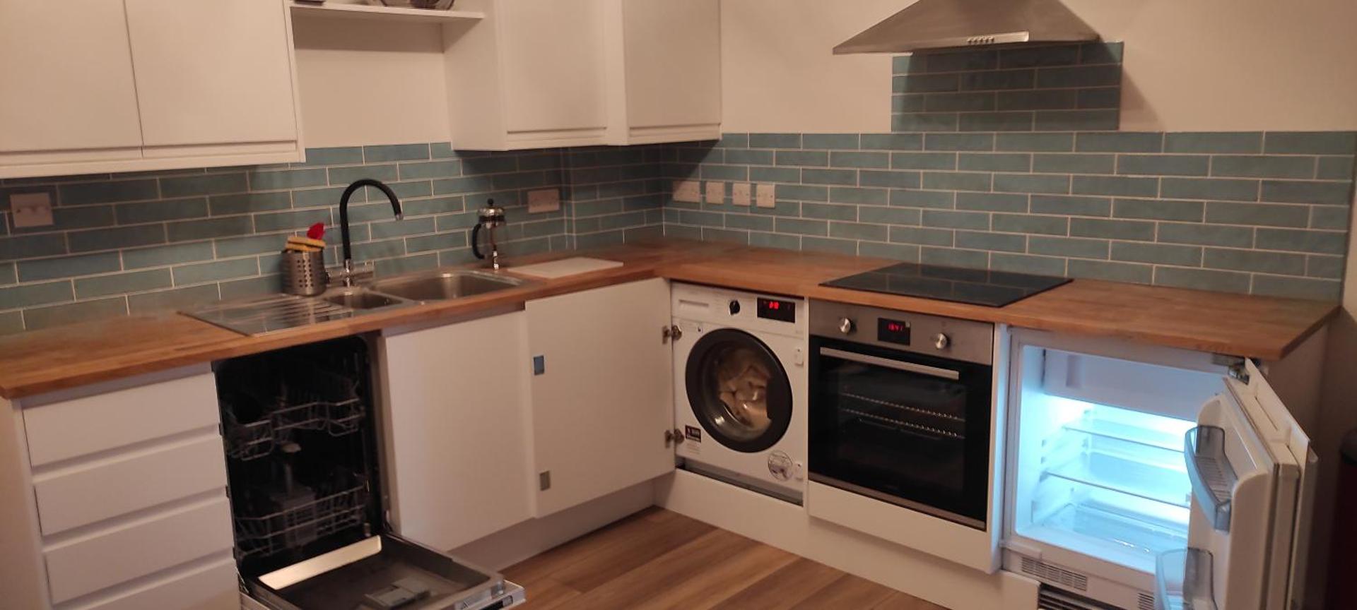 Adorable One-Bedroom Flat With Patio Garden.