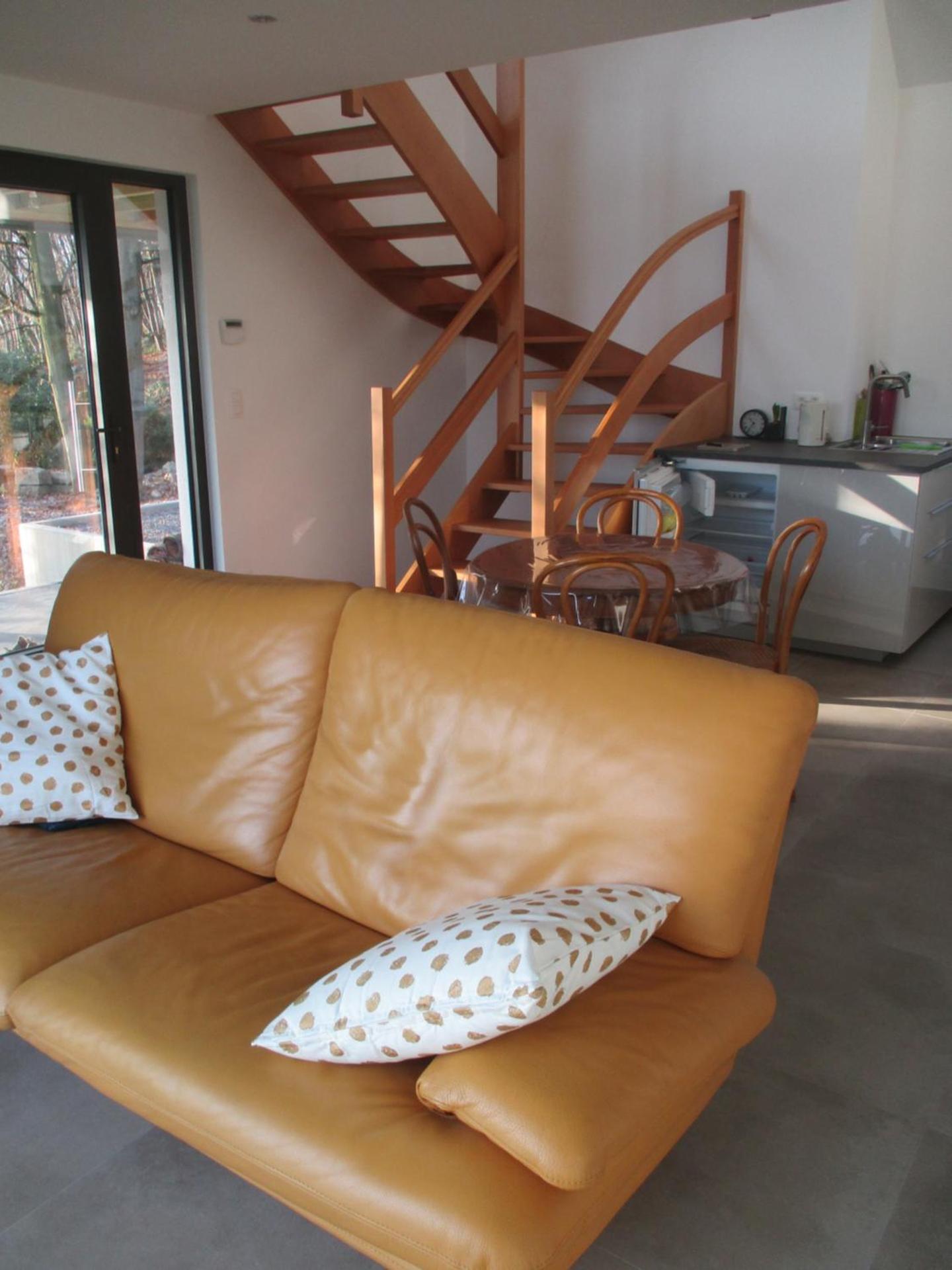 l'abri'gîte sous les arbres