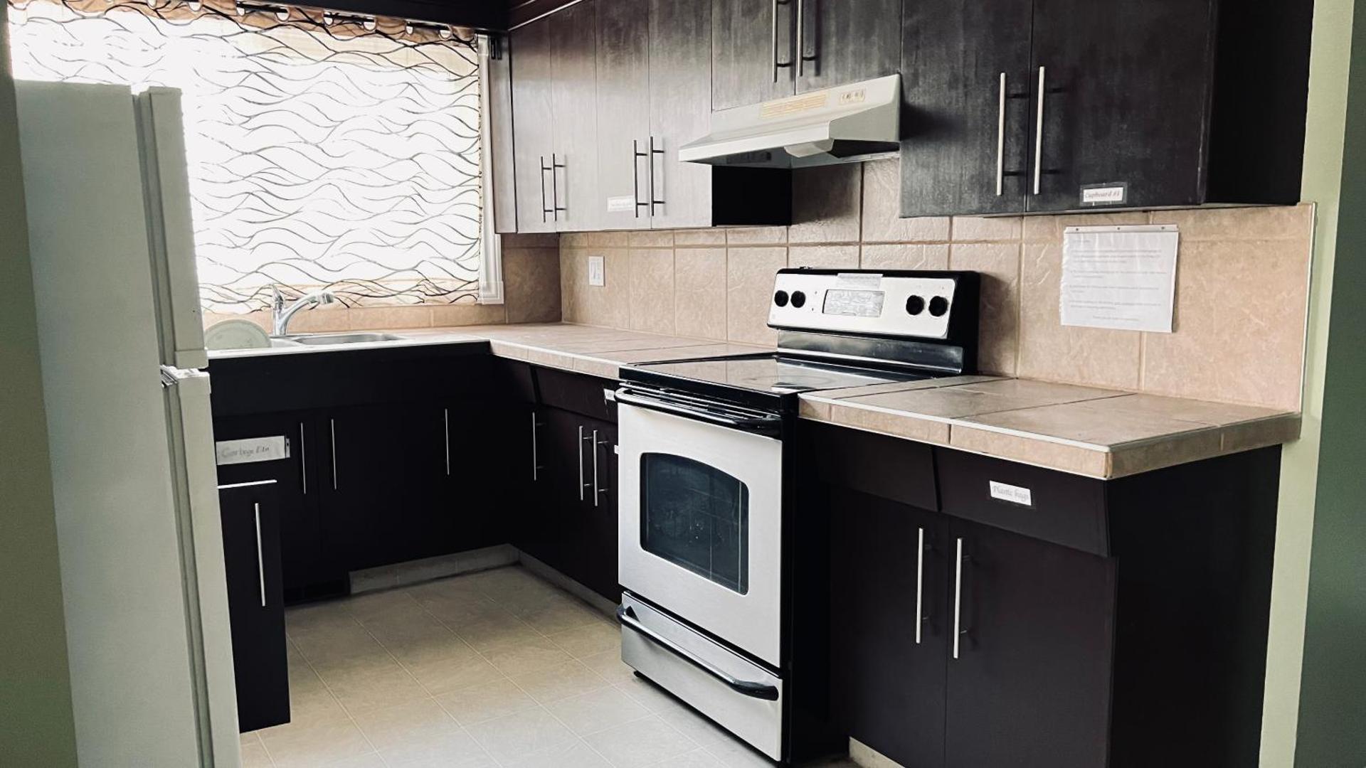 Private Rooms Close to NAIT Guest House For Men Only