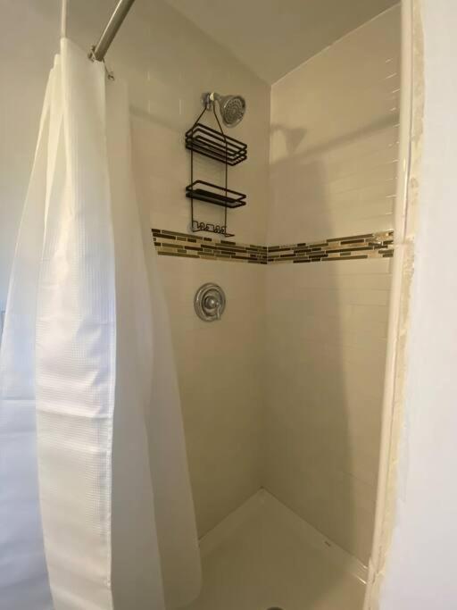 Spectacular Location Two Bedroom State Circle Apartment