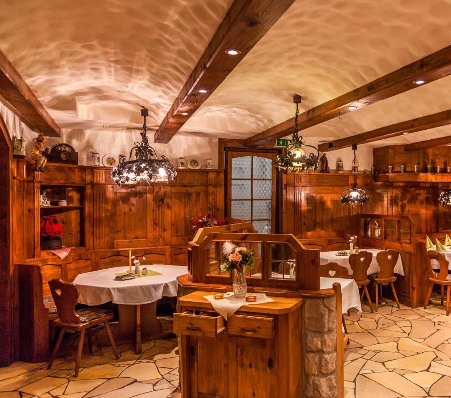 BLÖDEL Gasthof Grüner Baum